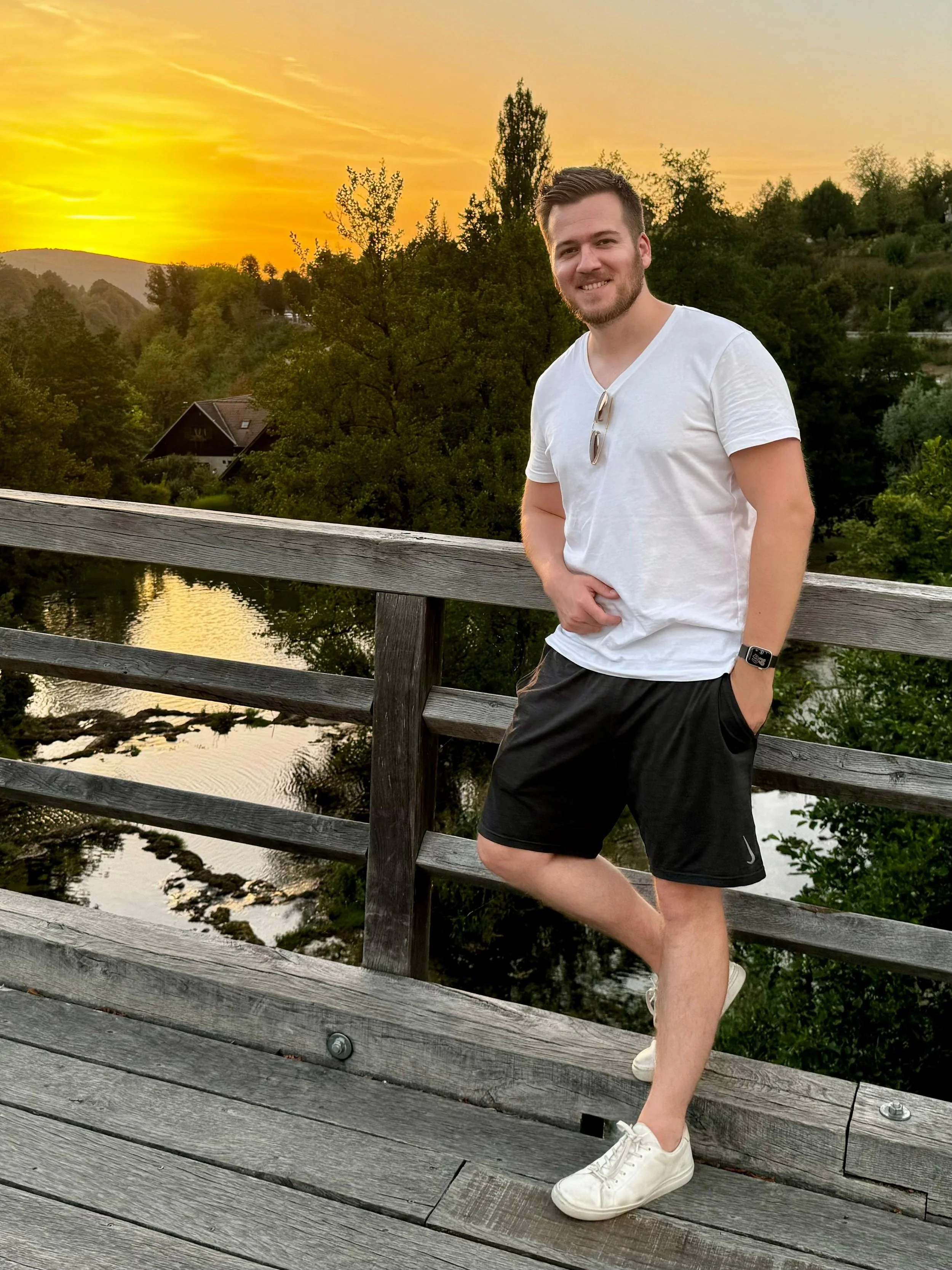 WhatsApp Image 2024-10-13 at 16.59.43.jpeg