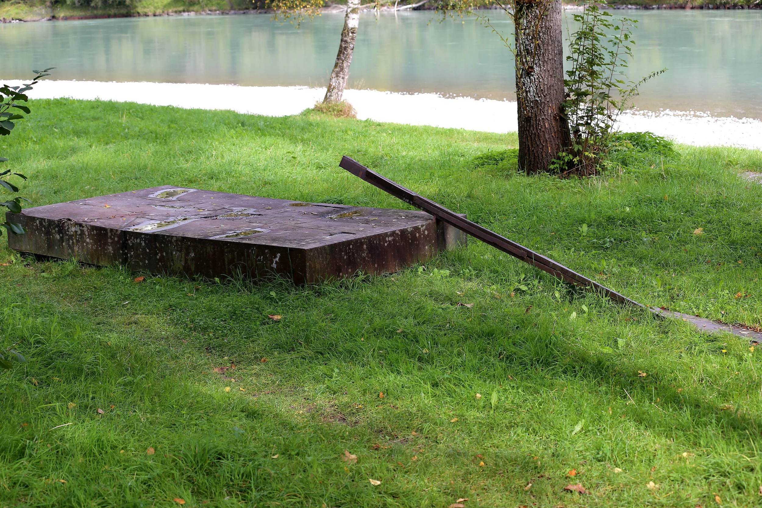 14 Konrad Loder „Das Floß“, Eisen, 1988