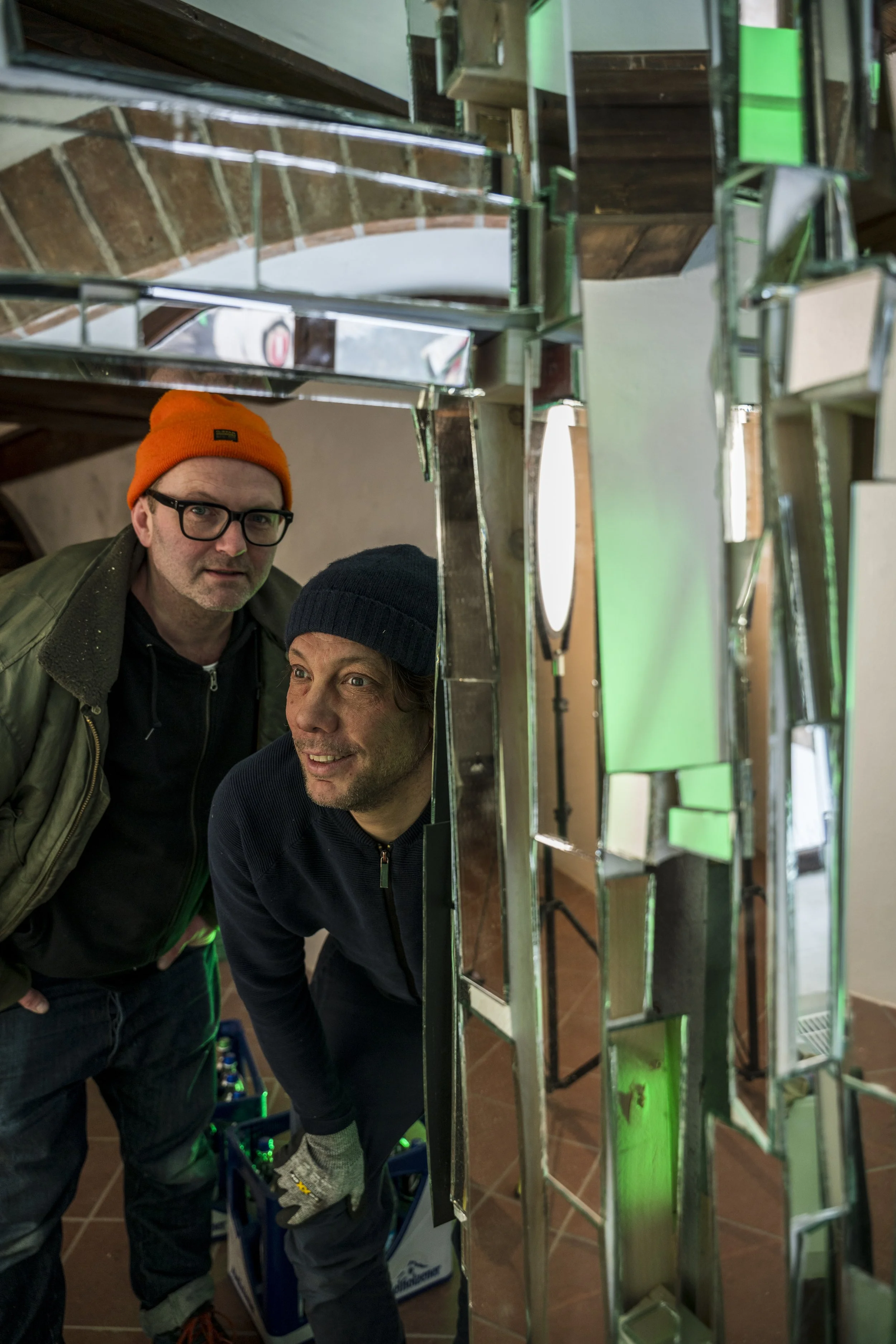 Torsten Mühlbach und Gregor Passens - “Ultraschall”