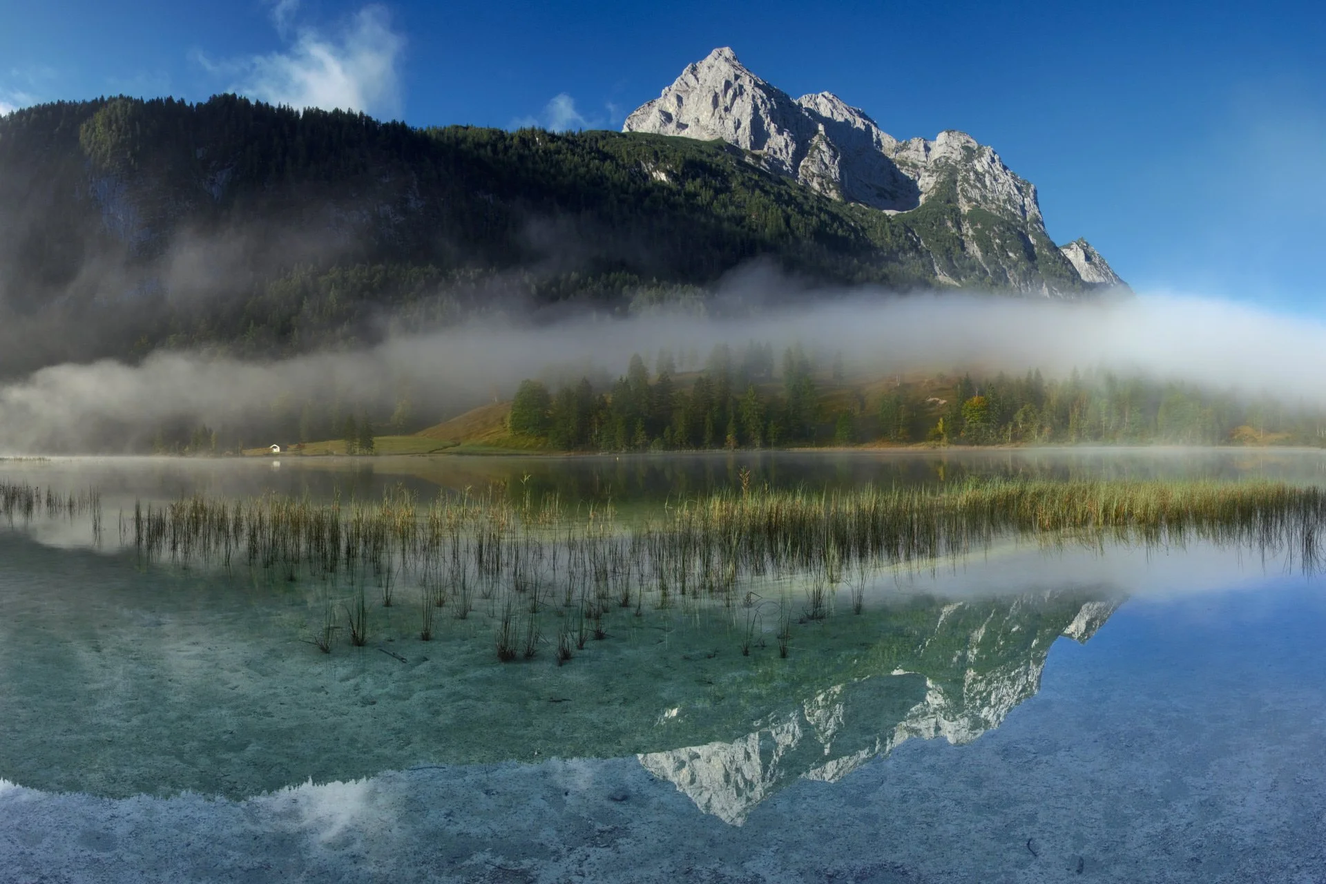 DSC07389_stitch_1_1920.jpg