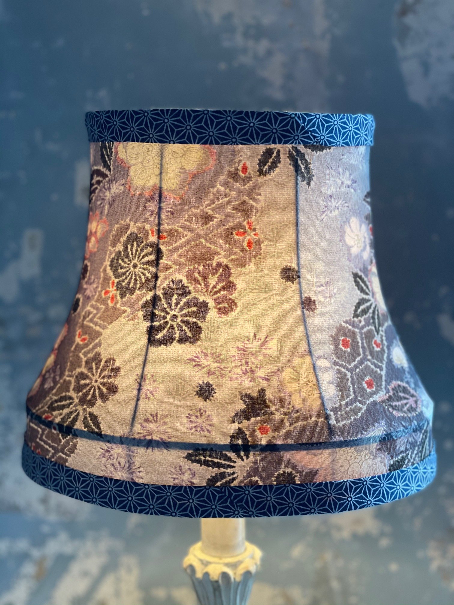 Kimono_oval_lit3.jpeg