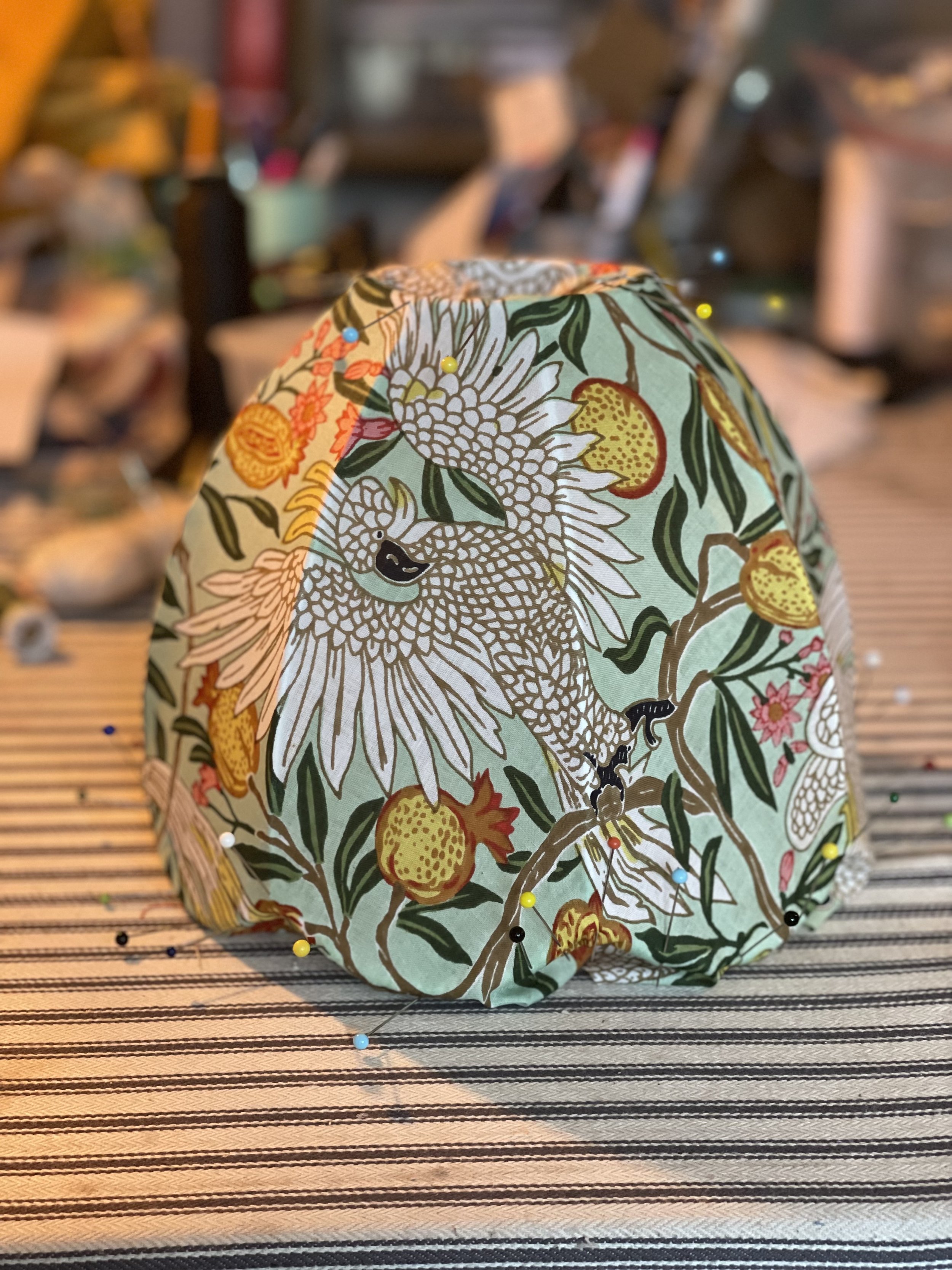 detail: pinned scalloped 8" dome