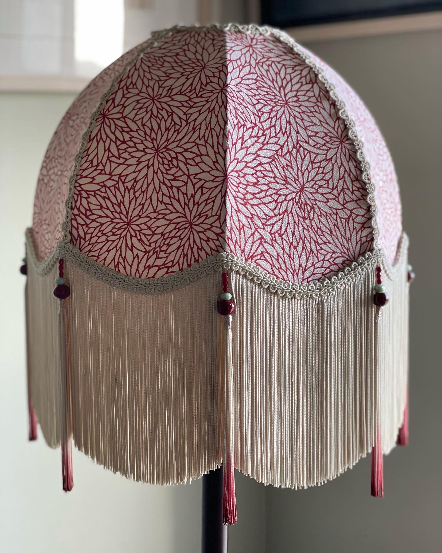 Vintage silk kimono 14" scalloped dome