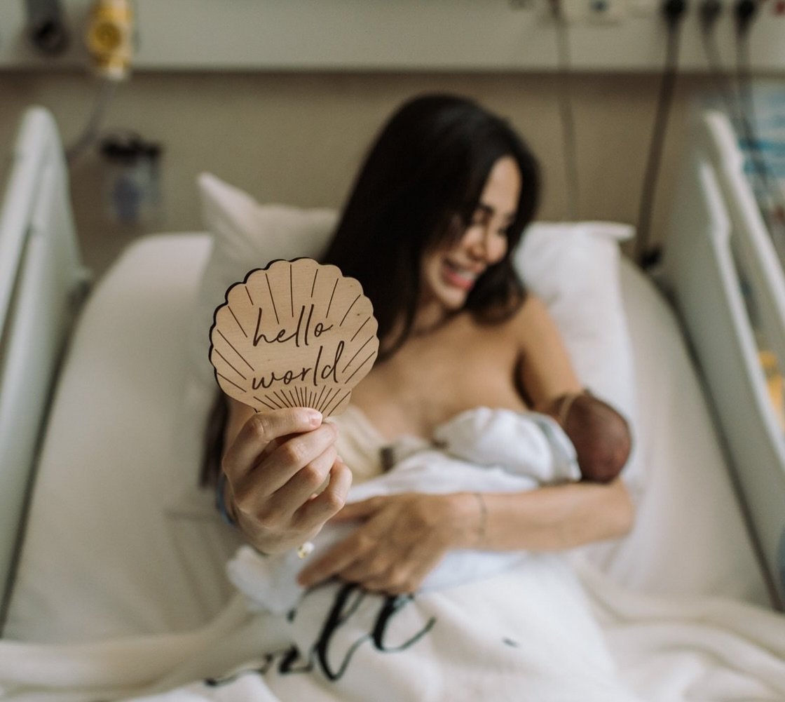 Take my poll! If time goes back, would you consider hiring a birth photographer? Tell me why or why not in the comments! 
-
-
-
-
-
-
#chicagobirthphotographer&nbsp;#chicagobirthphotography&nbsp;#chicagofamilyphotography&nbsp;#chicagofamilyphotograph