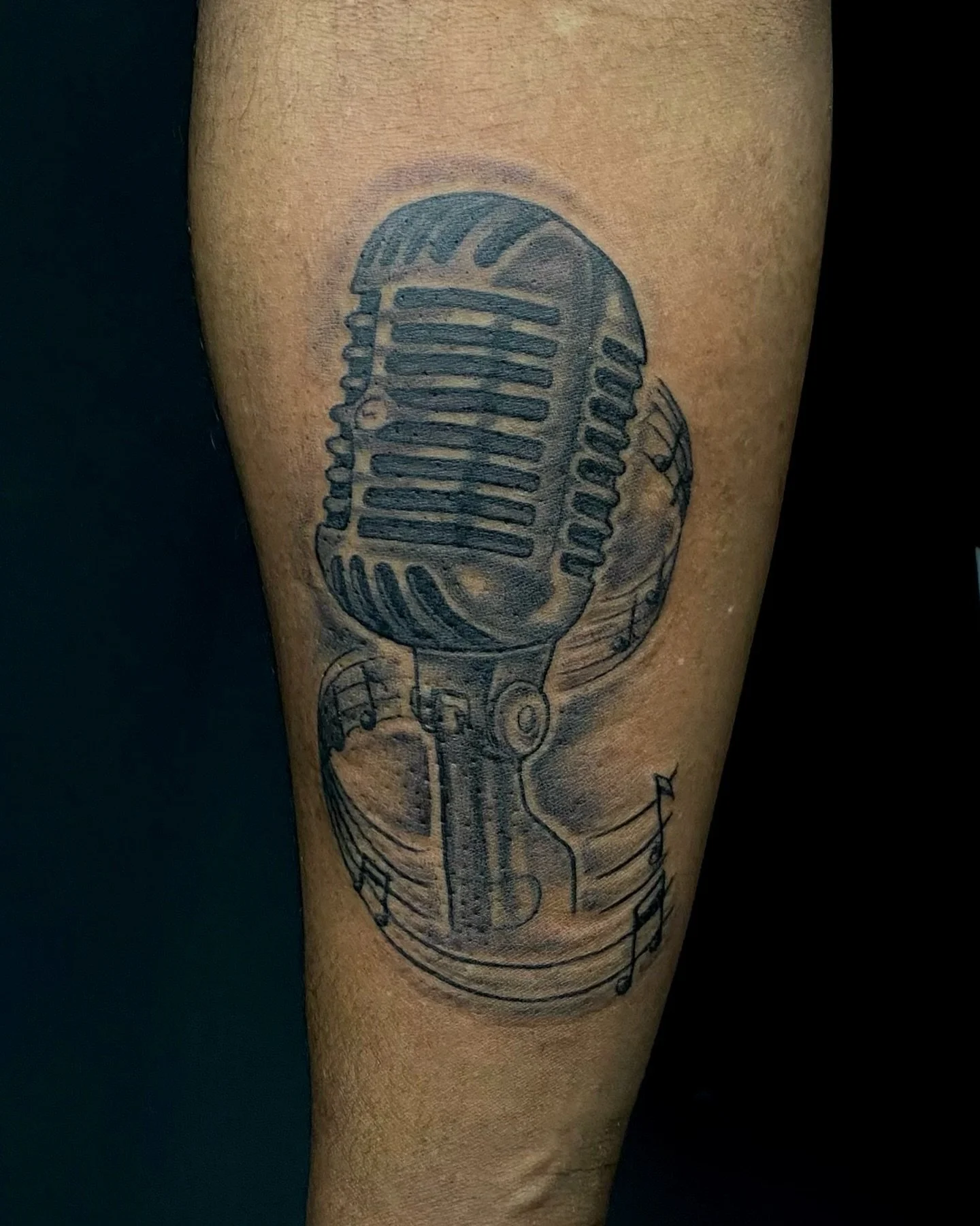 Thanks so much for coming in, Saveon! 

@nicolevtattoos 

Interested in getting tattooed by Nicole? She&rsquo;s in the shop Tuesday through Saturday each week. Stop by for a walk-in or an in-person consultation.

To reach her directly, you can DM her