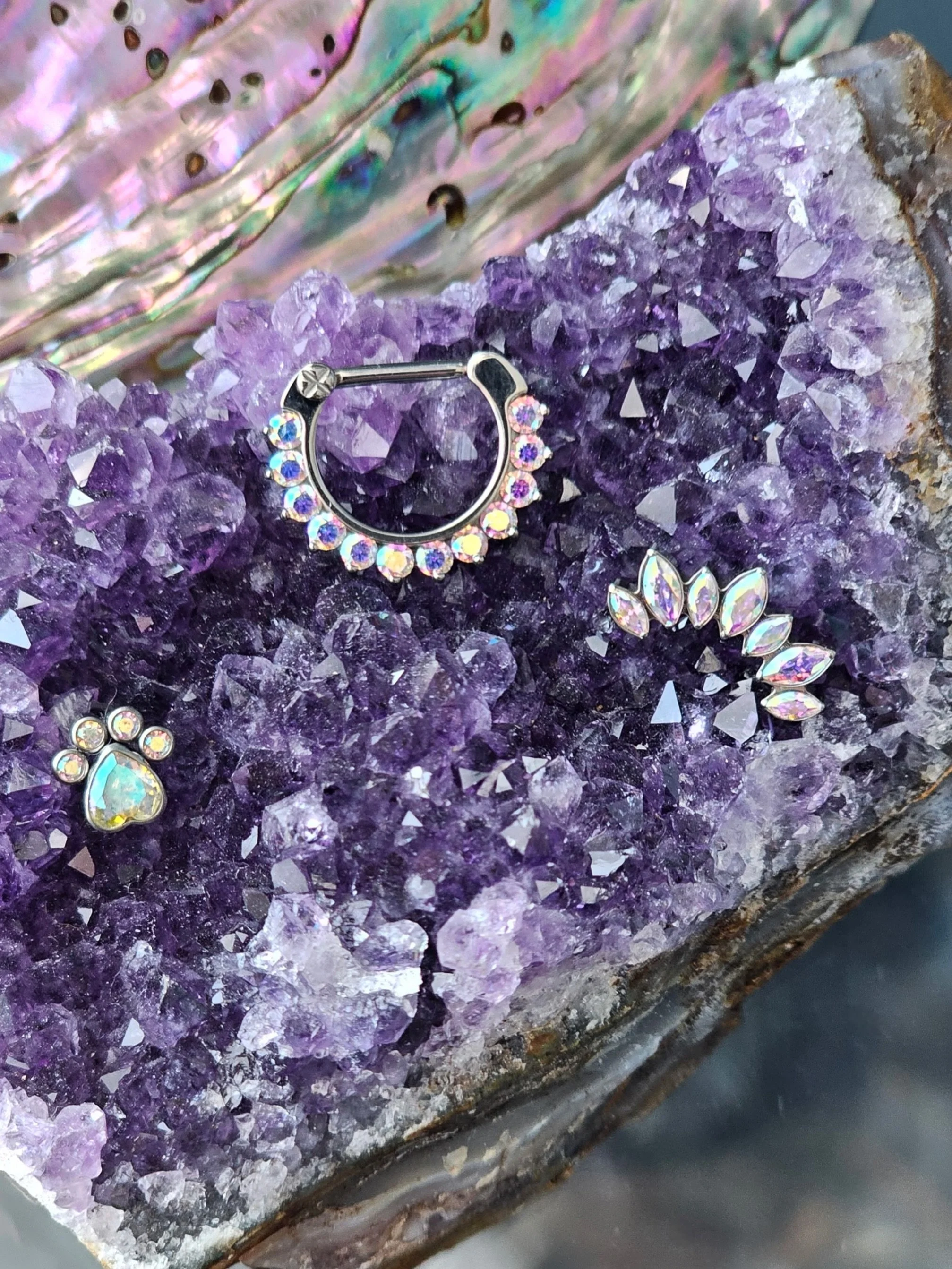 Courtney has some beautiful iridescent beauties for your septum change out, or a new helix, conch, earlobe, or flat piercings.

@piercingsbycourtney

Courtney is in the shop Tuesday-Wednesday and Friday-Saturday from noon to 8pm. To schedule a pierci