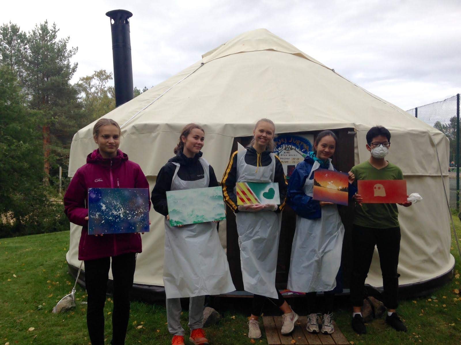 Photo documentation:
The Artists