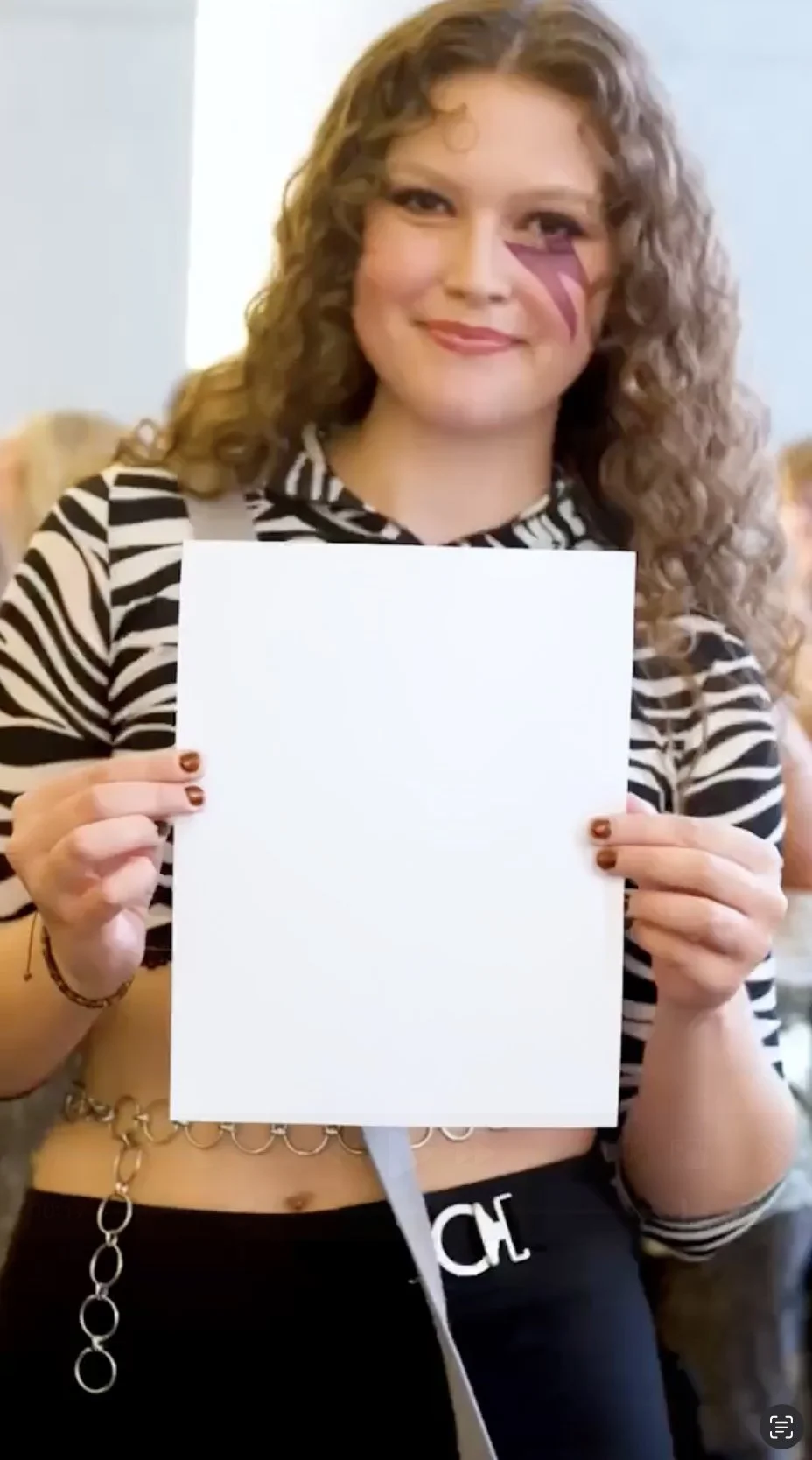 paperperson4.jpg