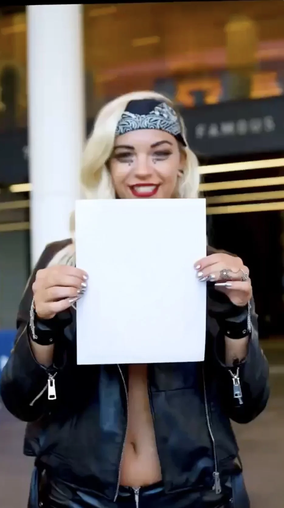 paperperson2.jpg
