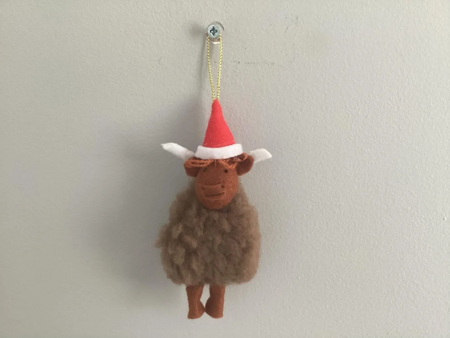 As we all bask in the heatwave lm playing around with this years Christmas decorations . We are back in the waterside shopping centre, Lincoln this weekend come and say hi  #lincoln #lincolnshire #whatsonlincoln #christmas #highland cows