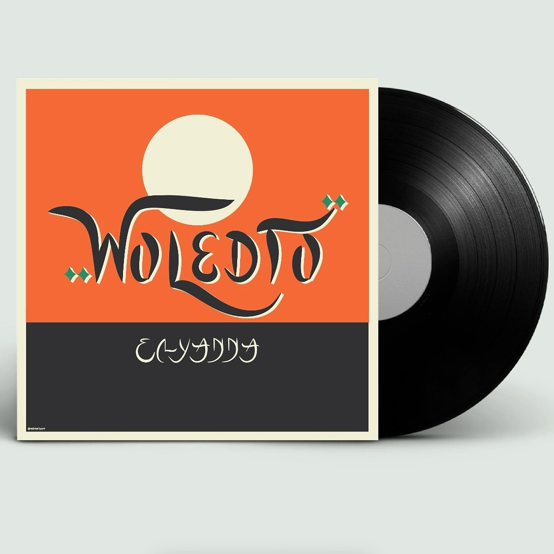 🗓️ Day 22 of the @letteringstylechallenge 
✍️ Lettering Prompt: Arabic 
🎵 Album: Woledto, by Elyanna @elyanna 

For this lettering prompt, I really wanted to showcase an Arab woman while borrowing from the beautiful lettering forms of Arabic script