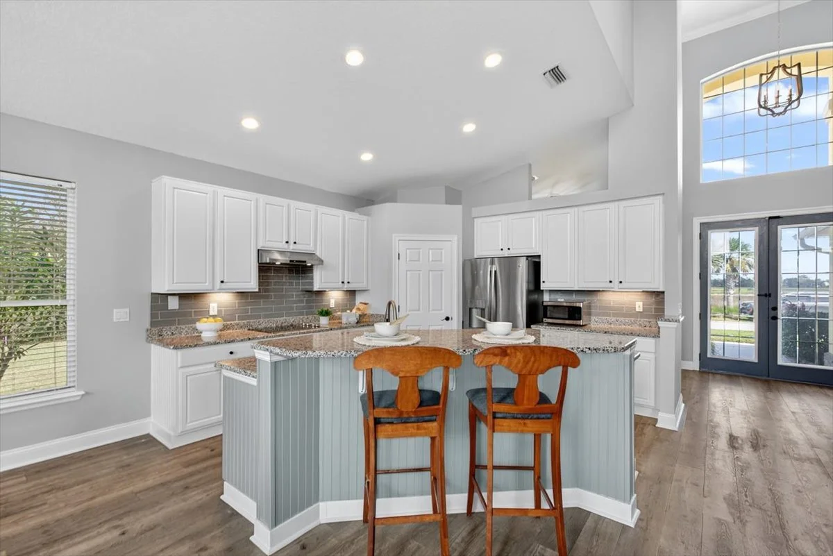 13-Kitchen.jpg