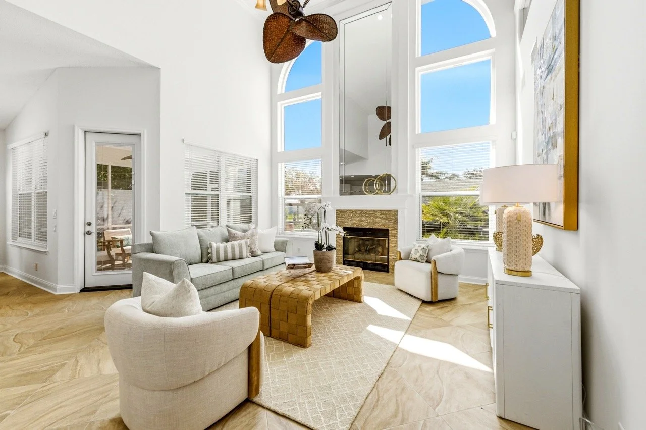 63_62 - interior Large.jpeg