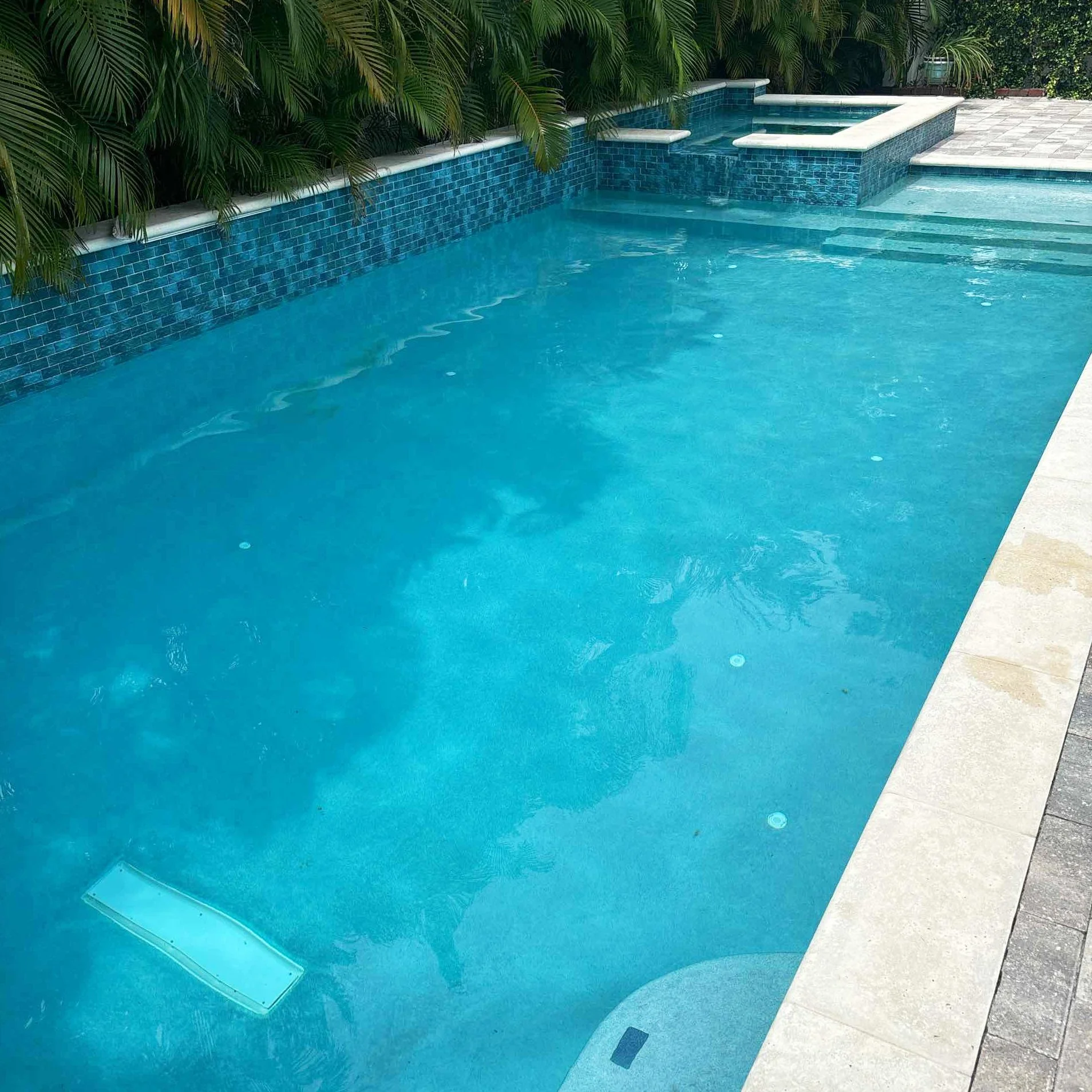 Pool12.jpg