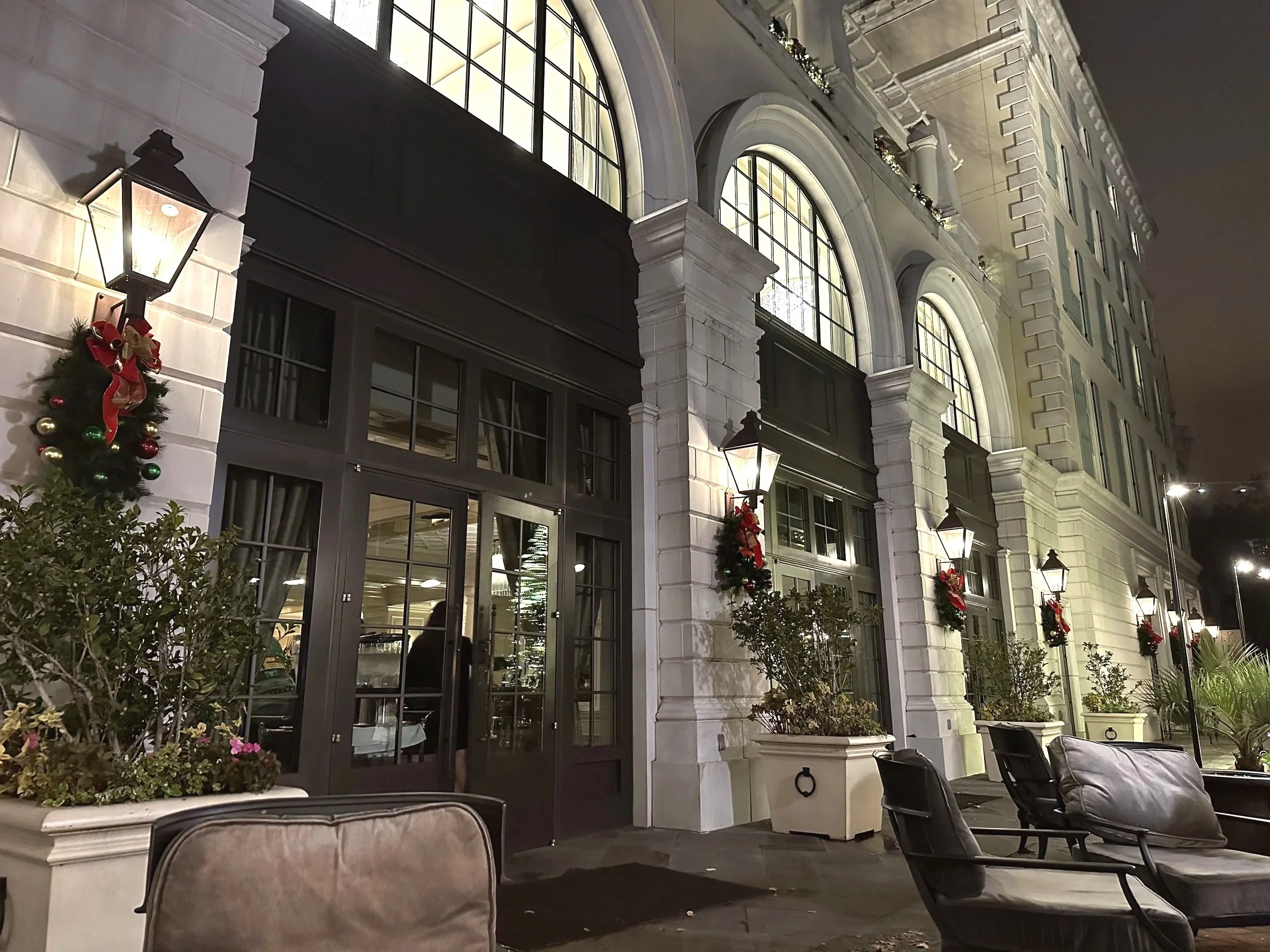 Cheers to Chilly Nights: Your Guide to a Cozy Winter Bach Trip in Charleston