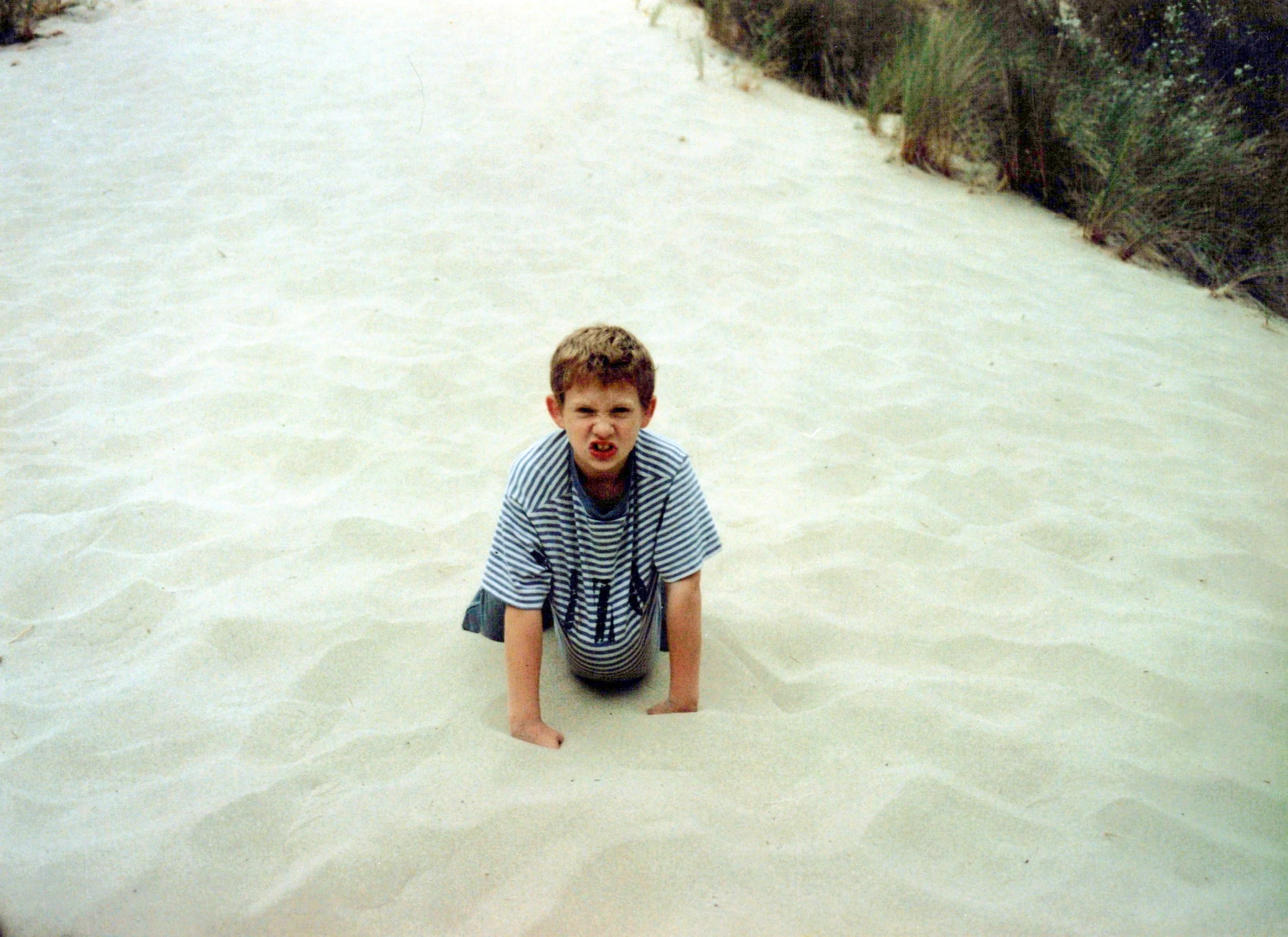 noam_childhood_0022_a.jpg