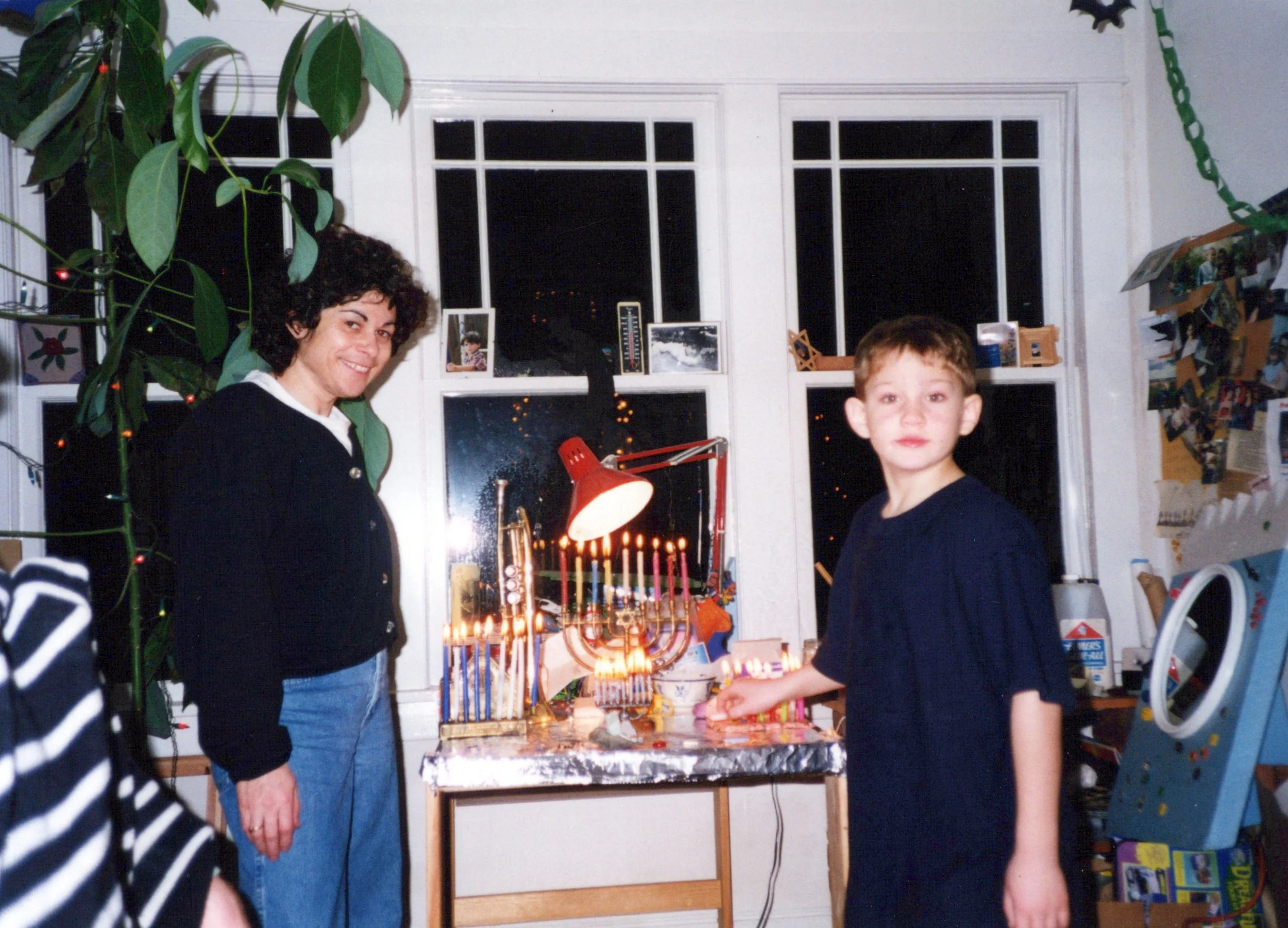 noam_childhood2_0003_a.jpg