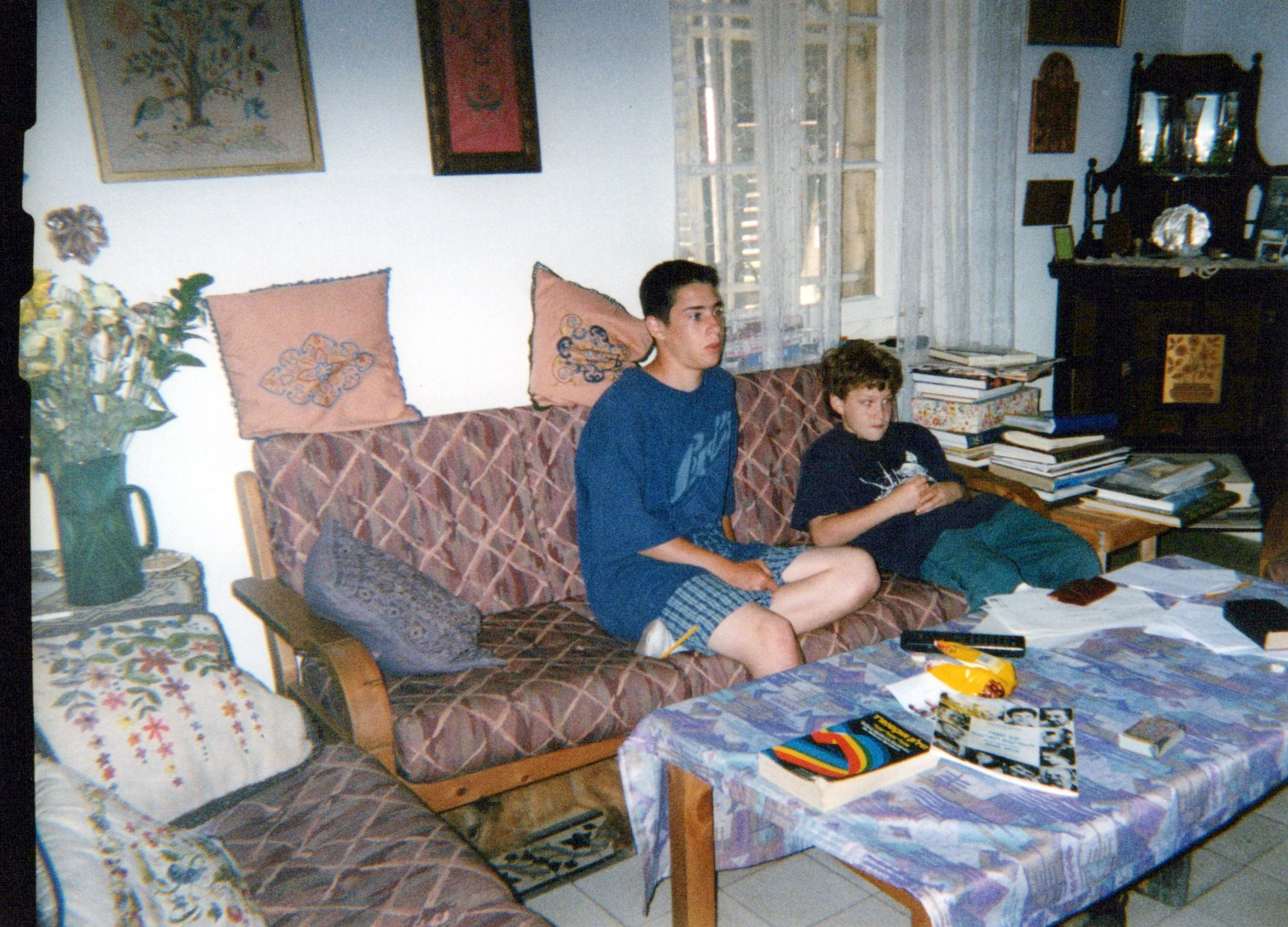 noam_childhood2_0007_a.jpg