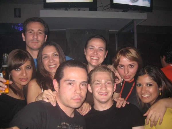 Noam old pic olivia.JPG