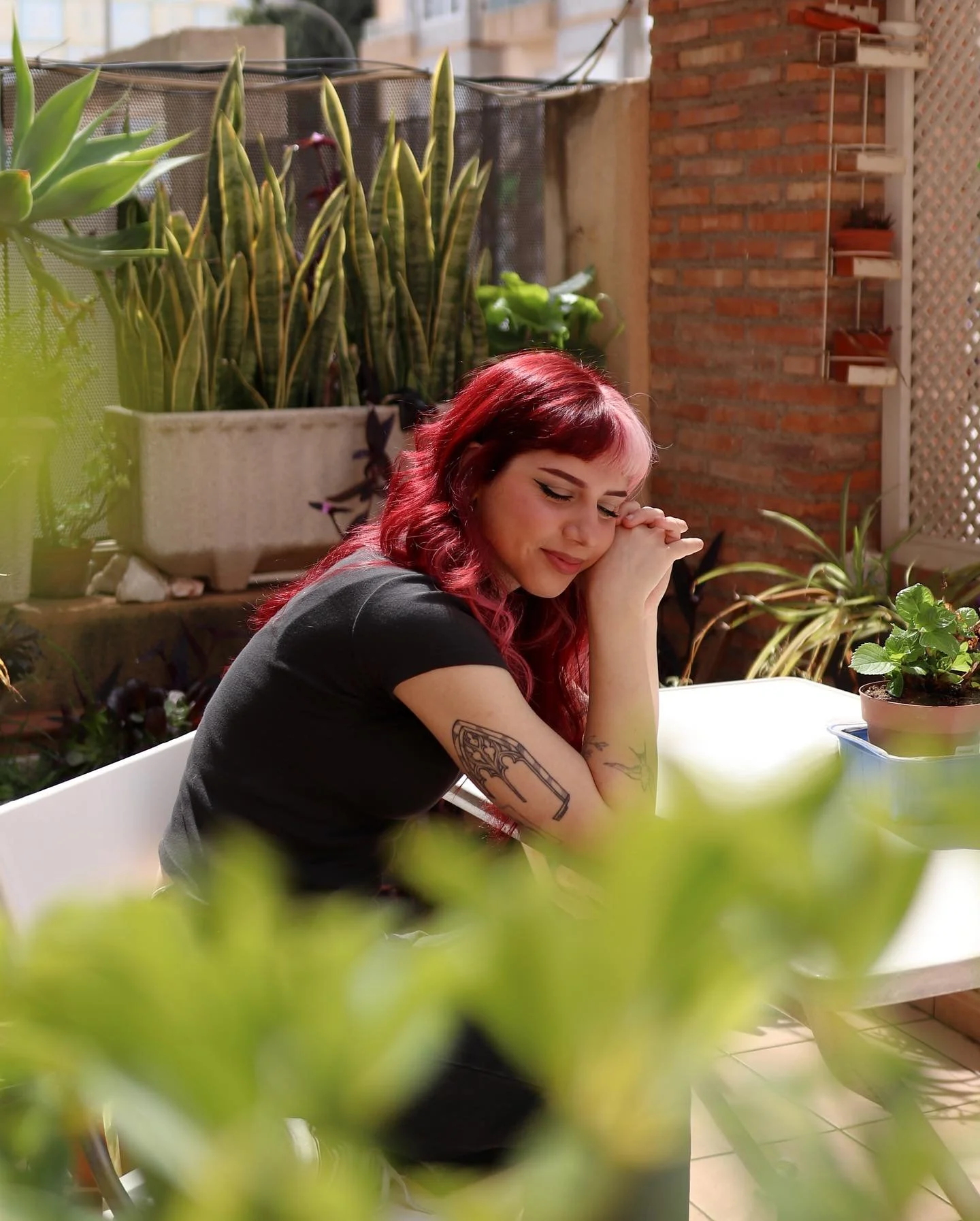 Hola! Por aqu&iacute; os dejo algunas fotos que me hizo @mimochi_studio en mi estudio ✨❤️

@annagoodsonillustration