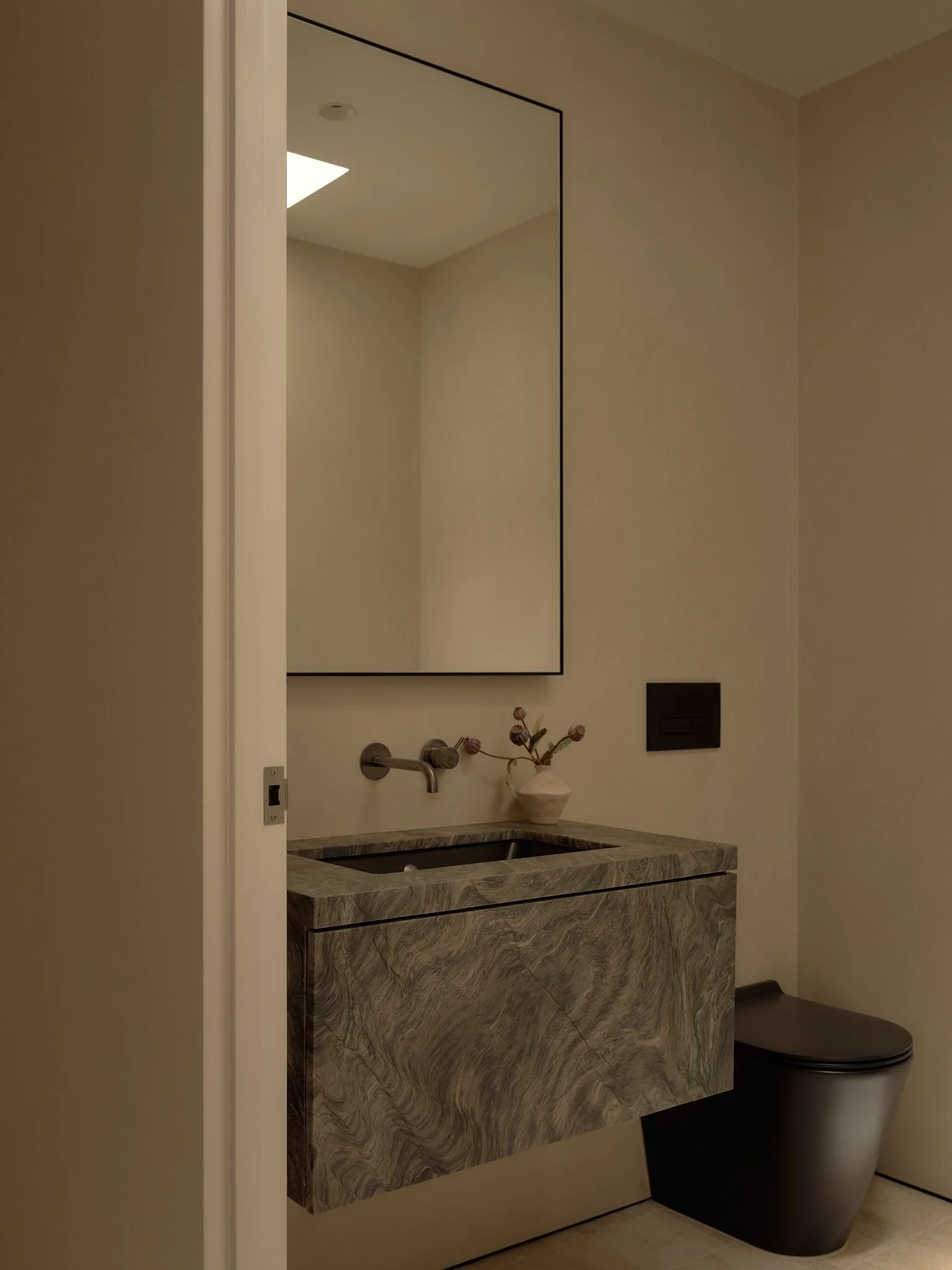 Forest Side Home1612fnl.jpg