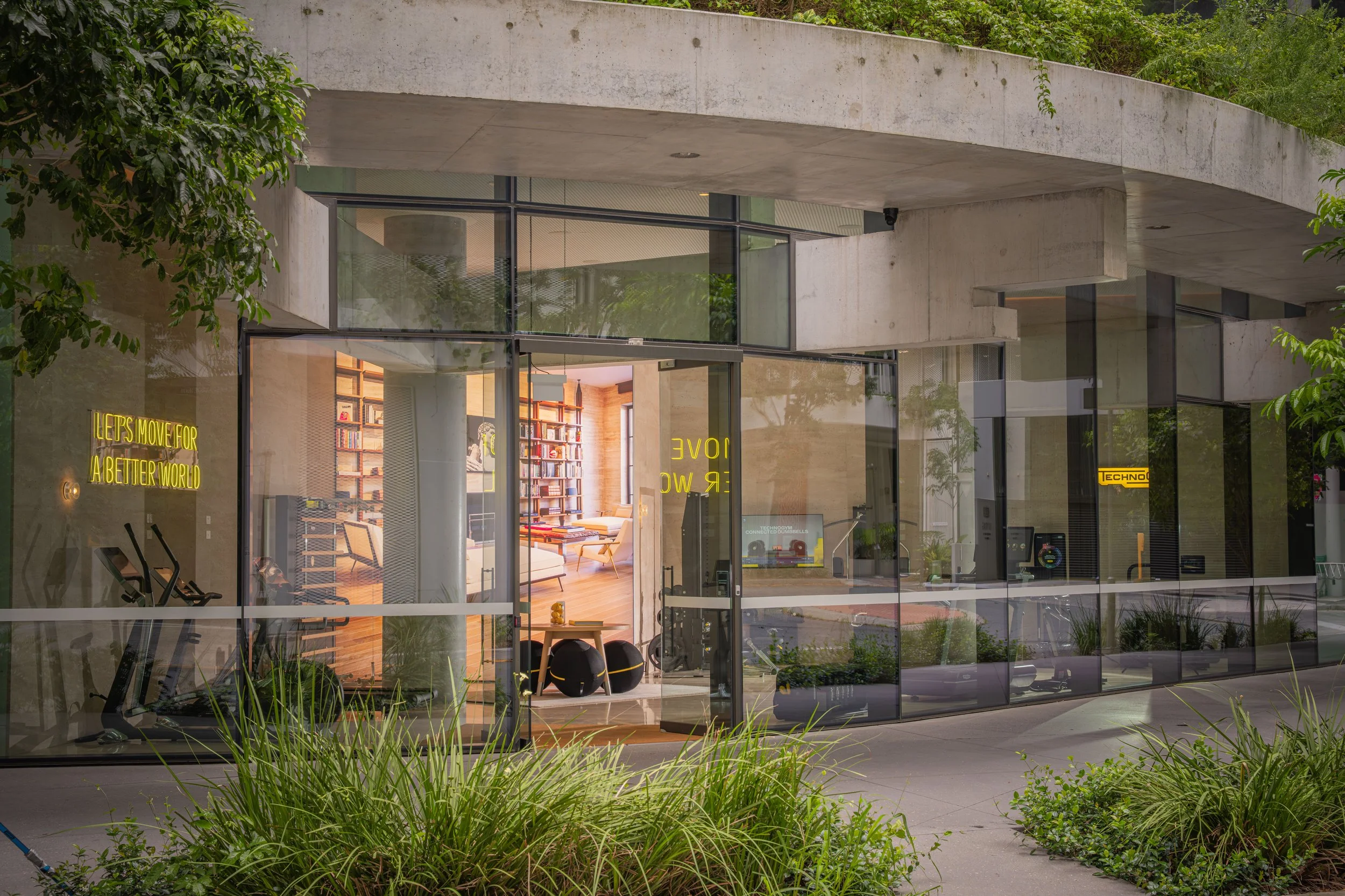 Technogym-1.jpg