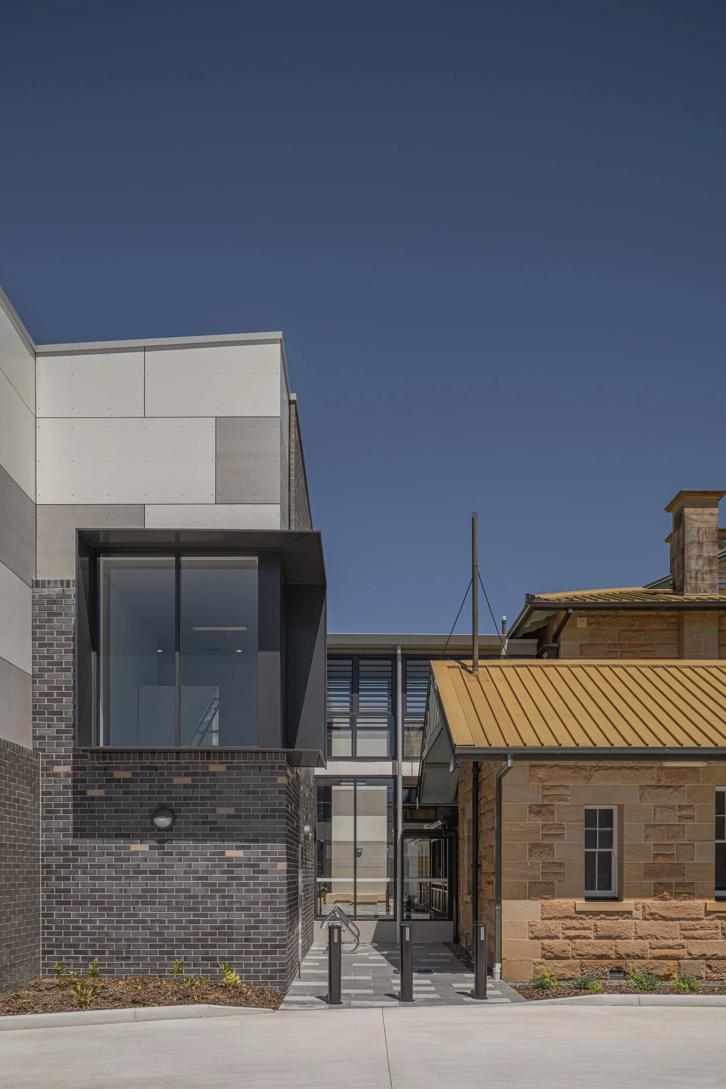 Warwick-Police-Station-10.jpg