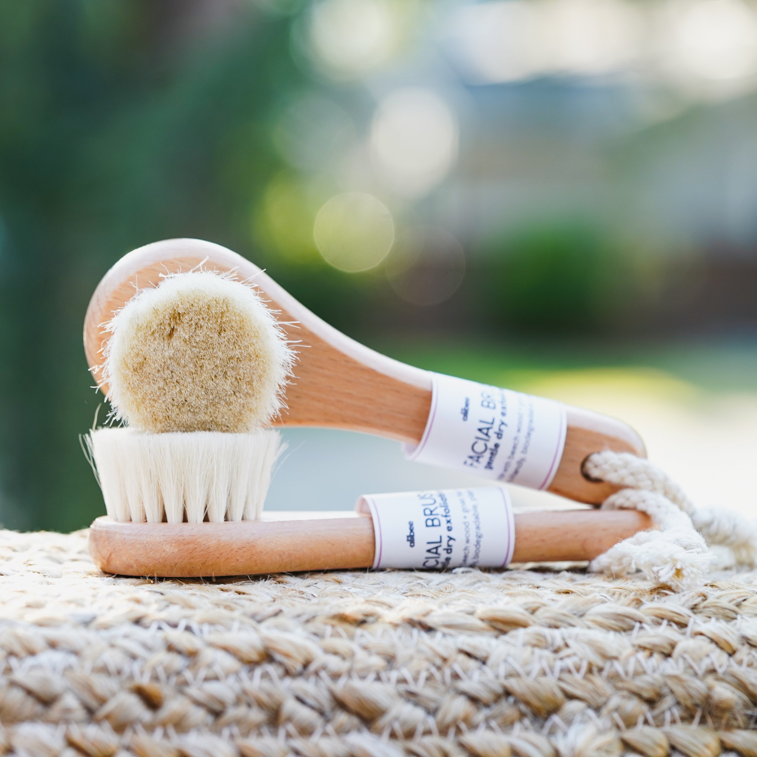 Soft Facial Dry Brush | Beech Wood & Goat Hair