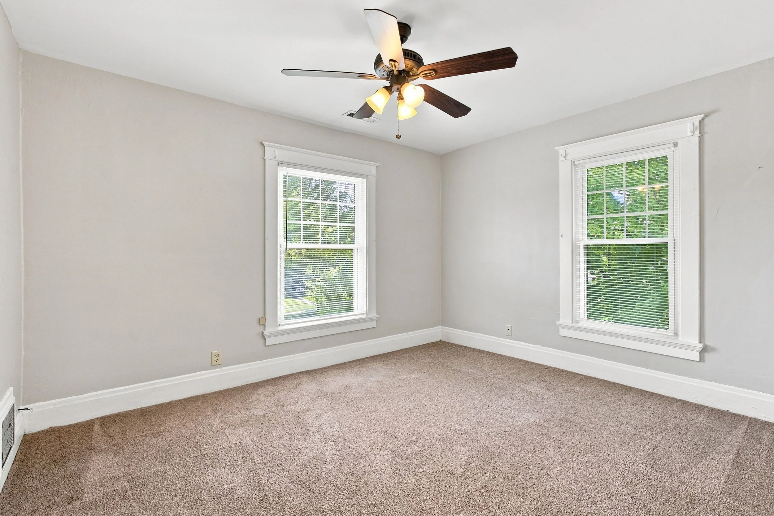 17a_Bedroom 2.jpg