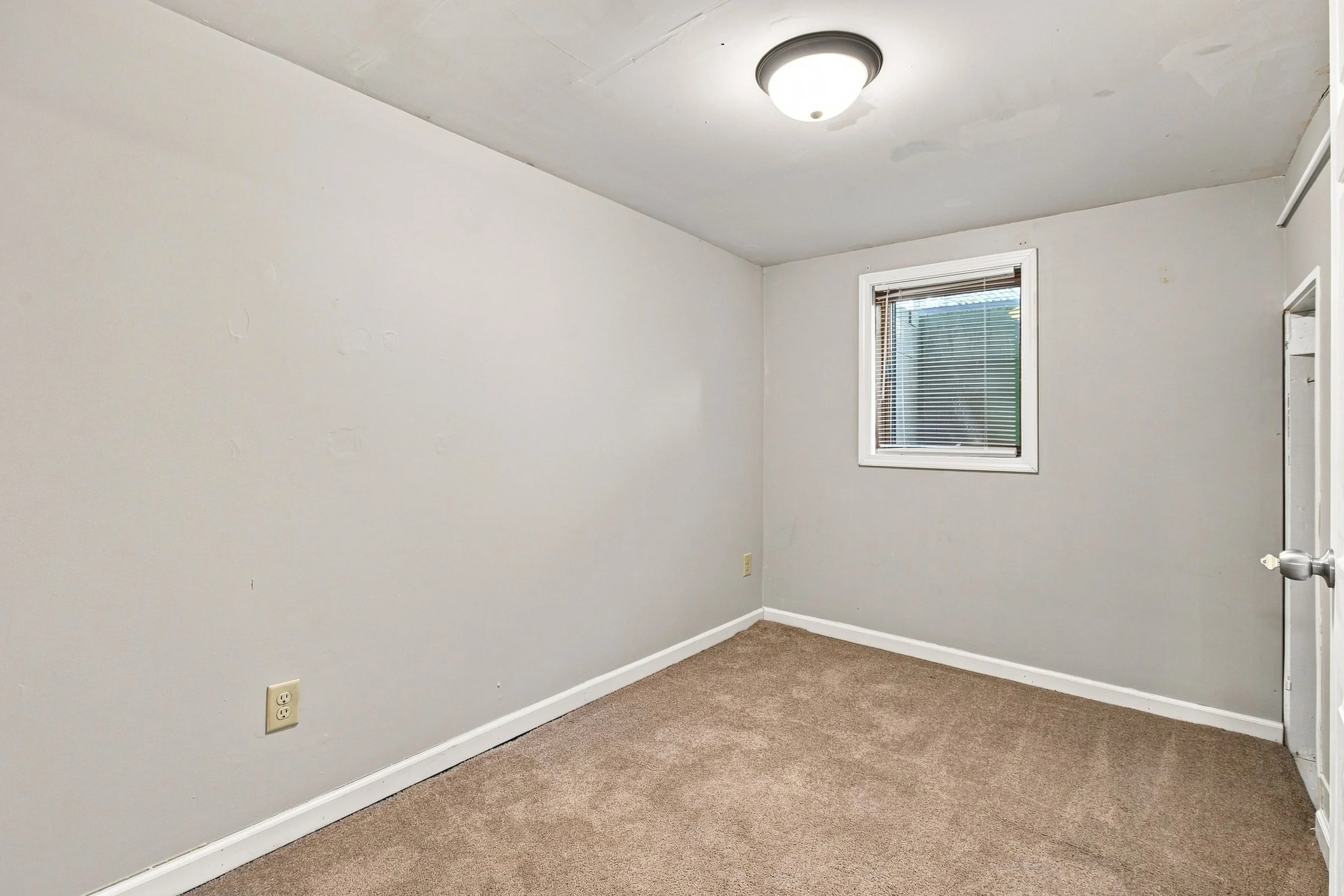 25a_Bedroom 7.jpg