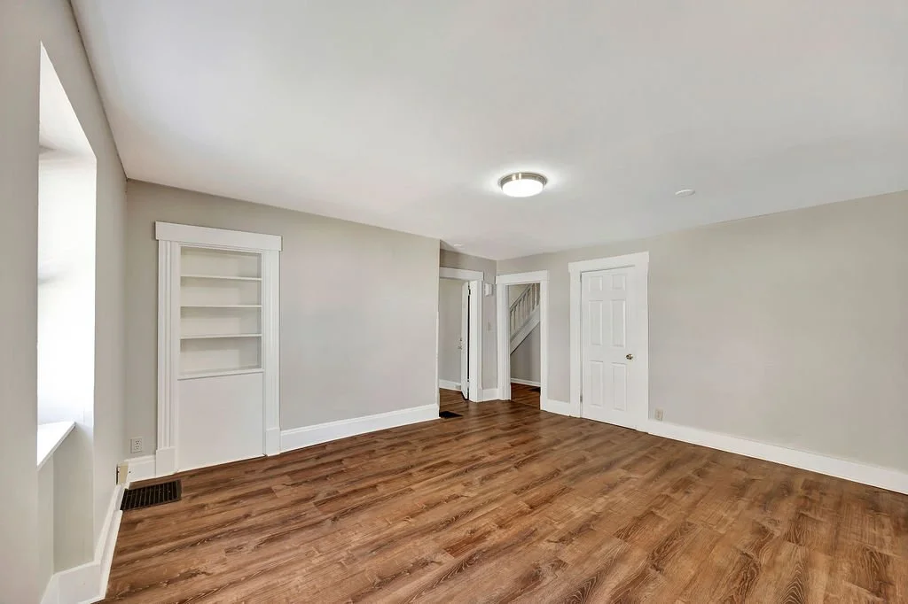 9_Living Room 3.jpg