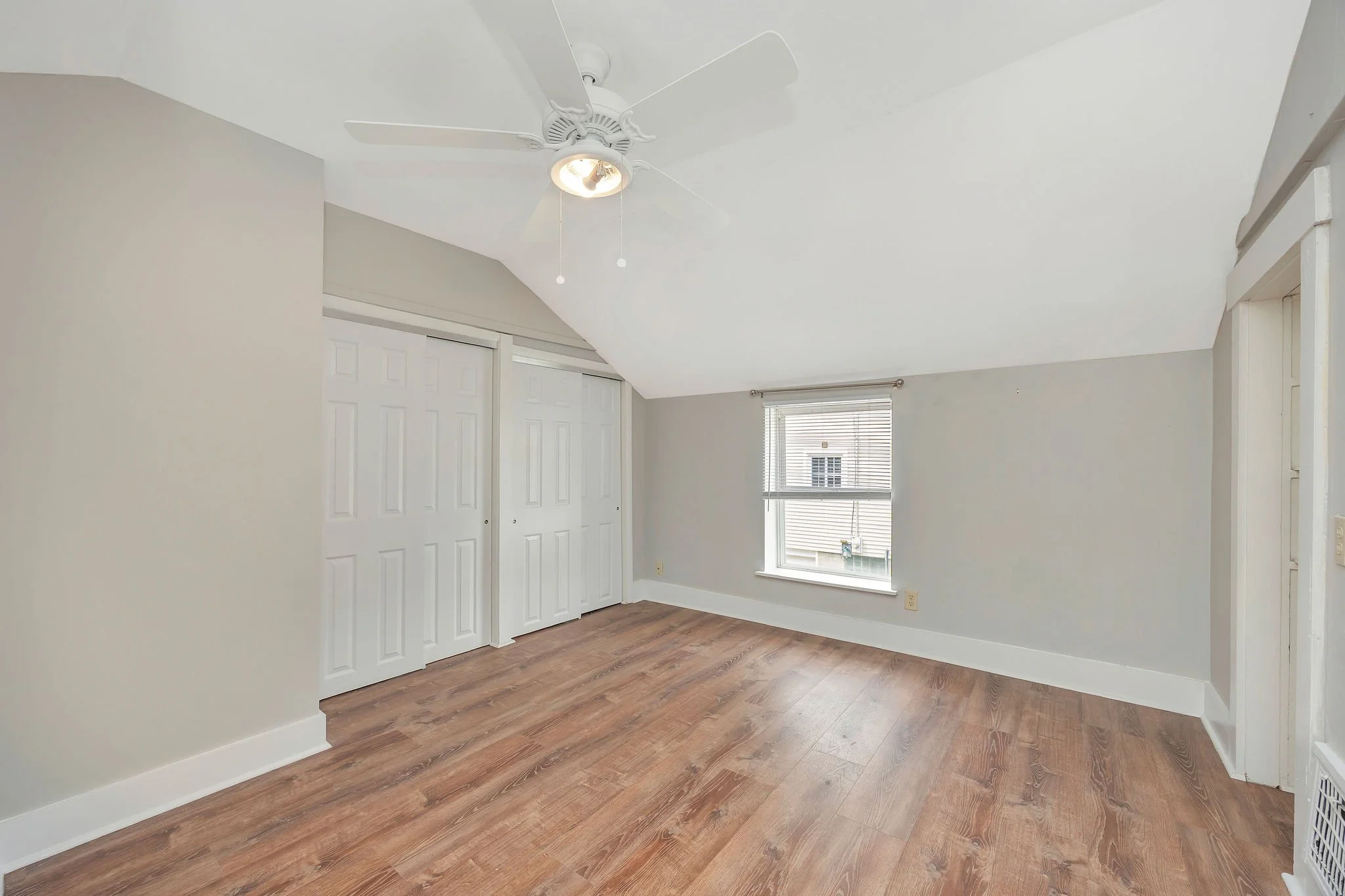 20a_Bedroom 4.jpg