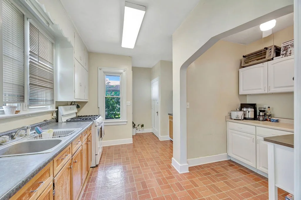 9_Kitchen 3.jpg