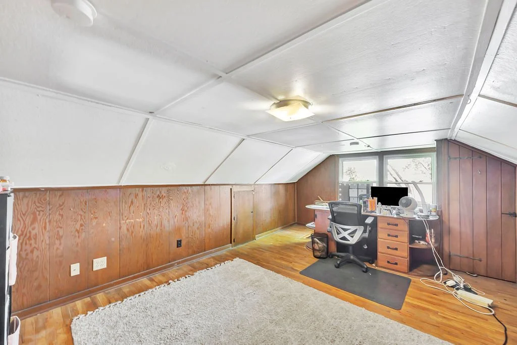 16_Loft 2.jpg