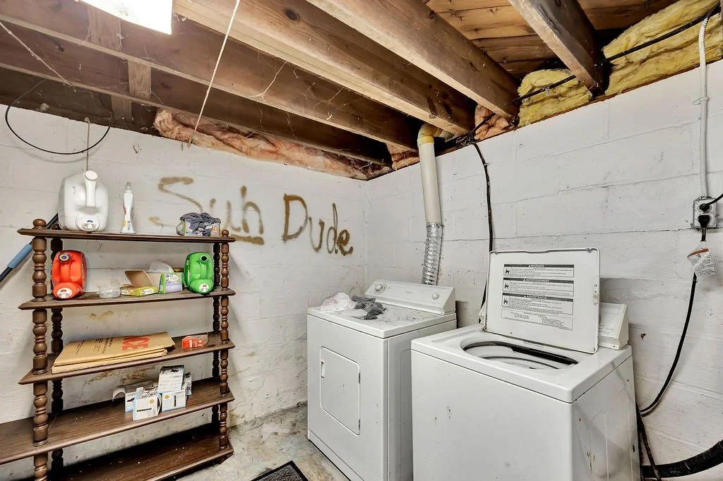 21_Laundry.jpg