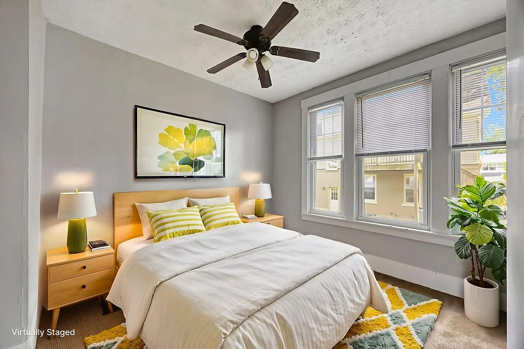 11_214 S Poplar Bedroom.jpg