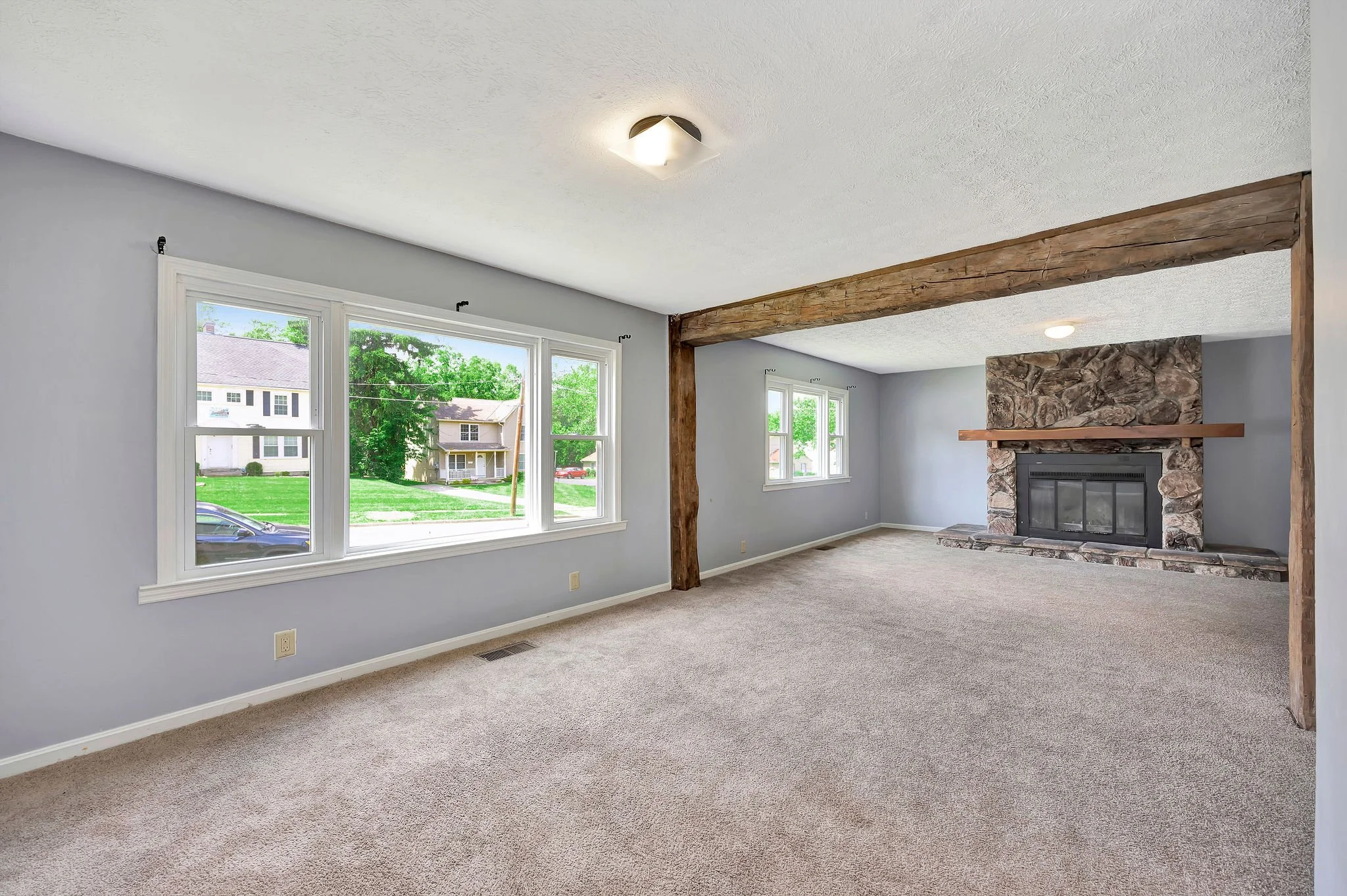 2a_130 W Vine Interior.jpg