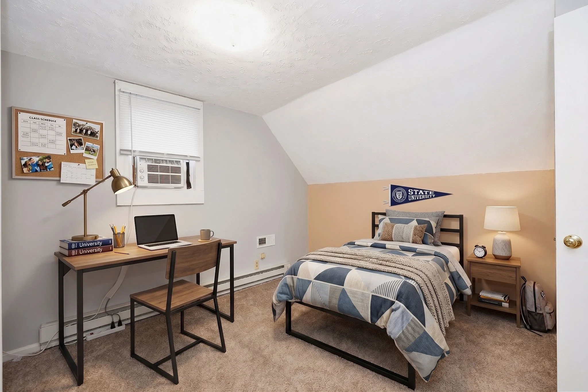 10_130WVine Bedroom.jpg