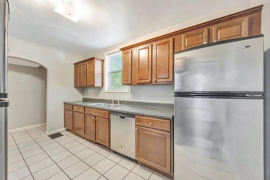 5_28EVine Kitchen.jpg