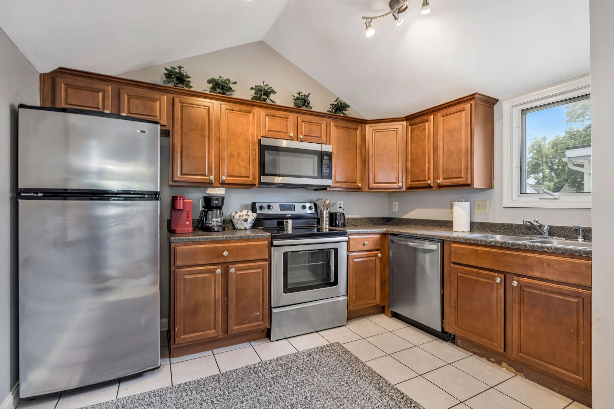 4_113 N Elm Kitchen.JPG