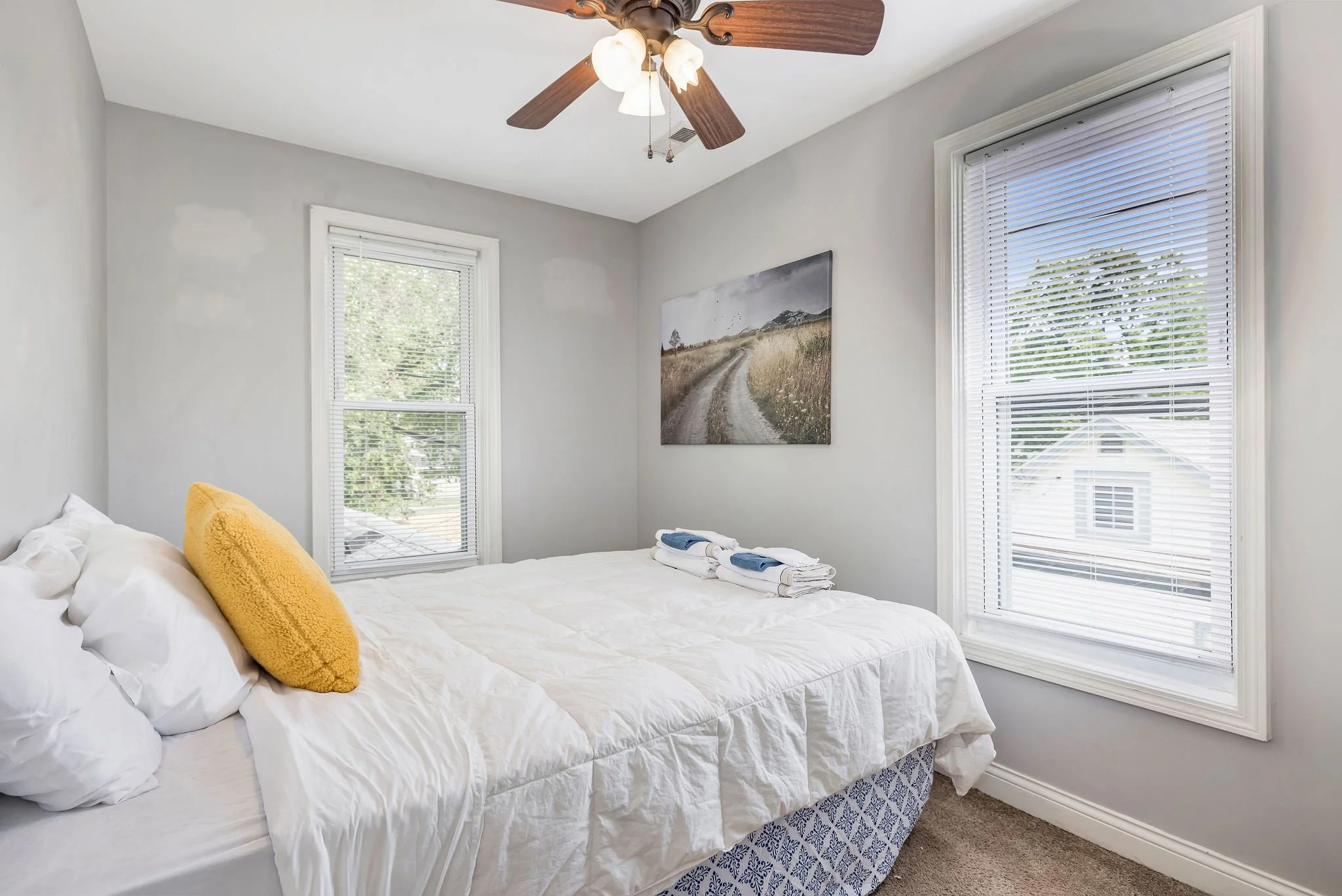 12_113 N Elm Bedroom.JPG
