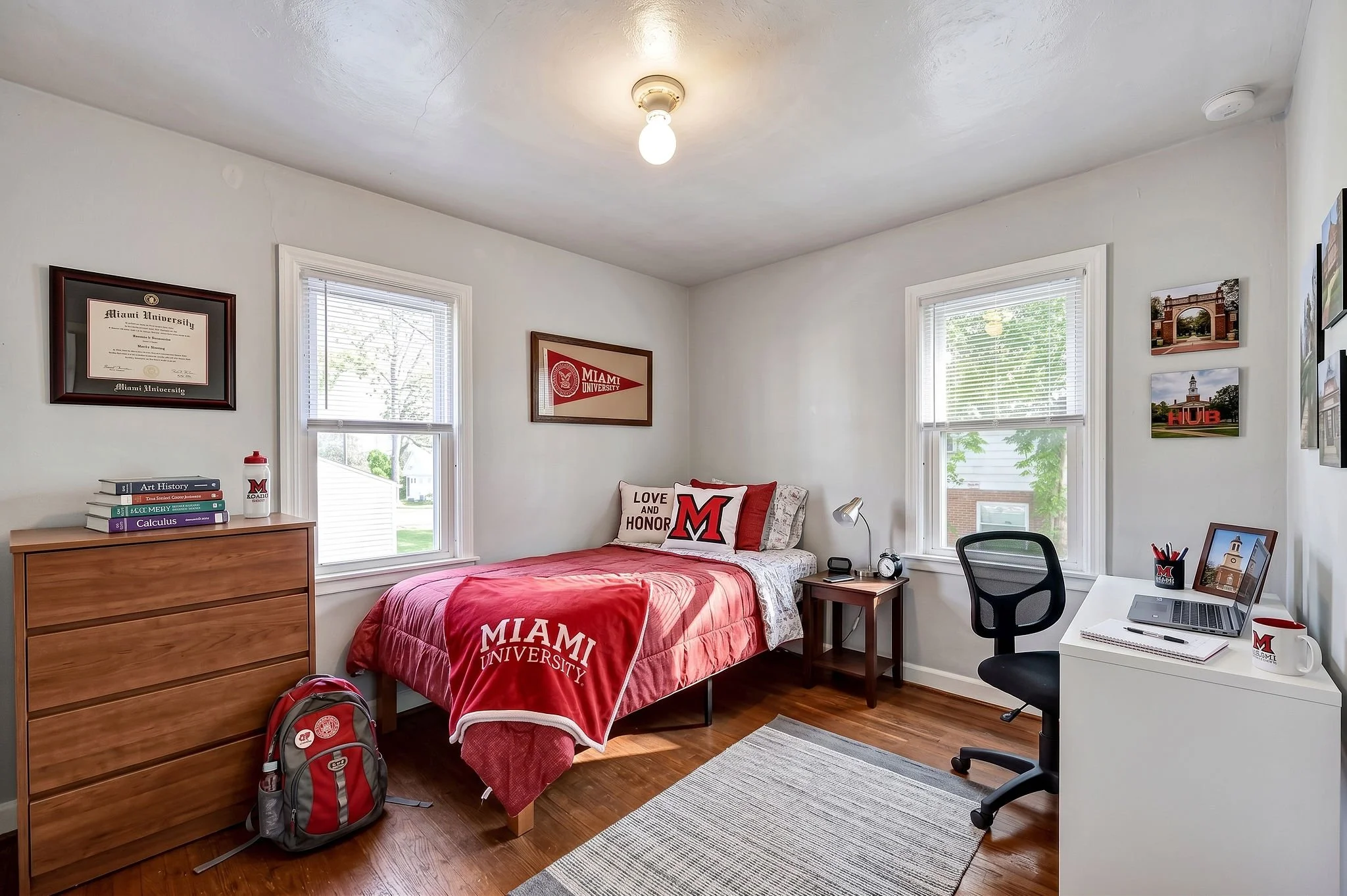 7_113WCollins Bedroom.jpg