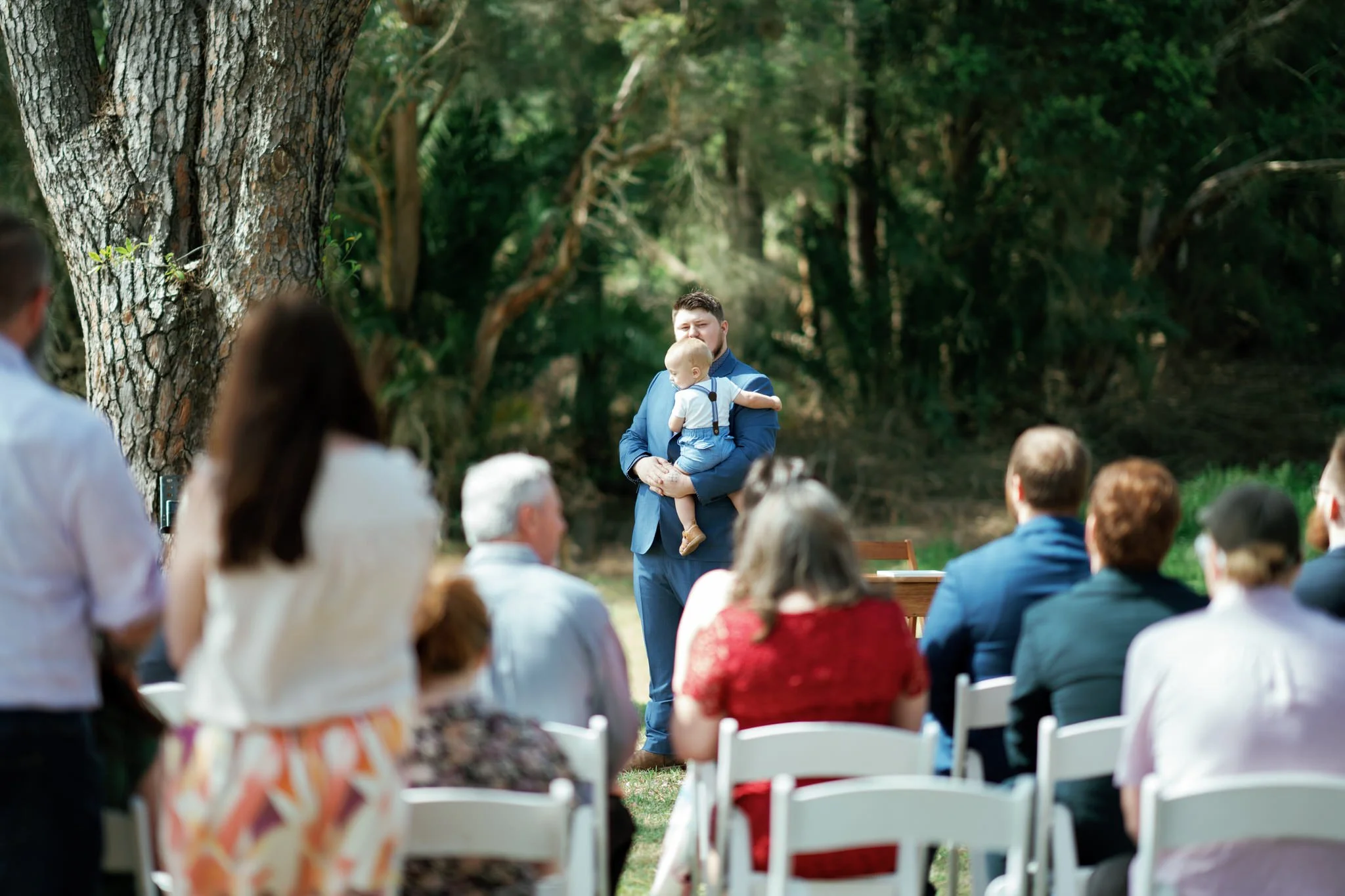 Guests Arriving at Stockade Hill Heritage Park Wedding in East Maitland