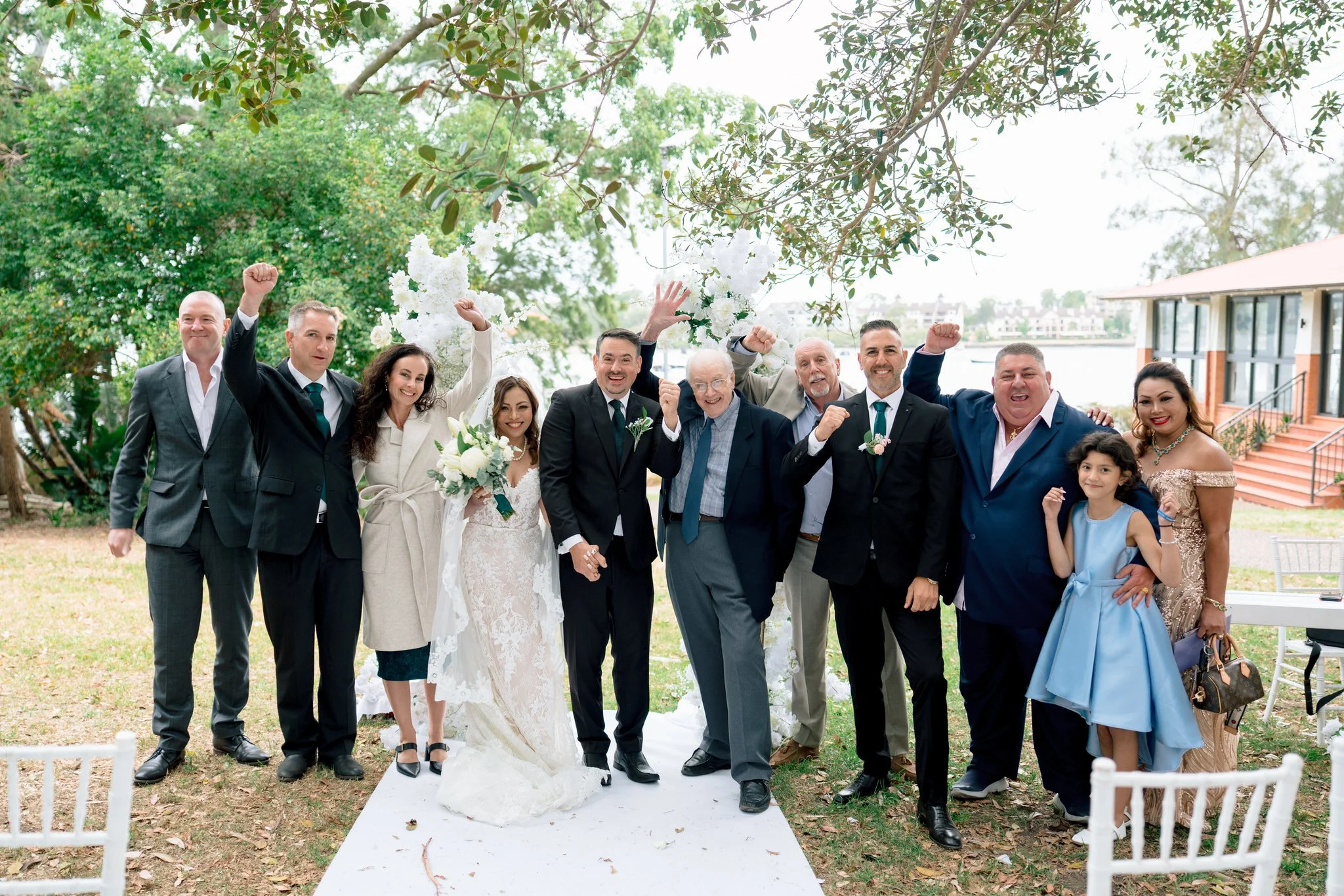 Angelo’s Cabarita floral family portrait