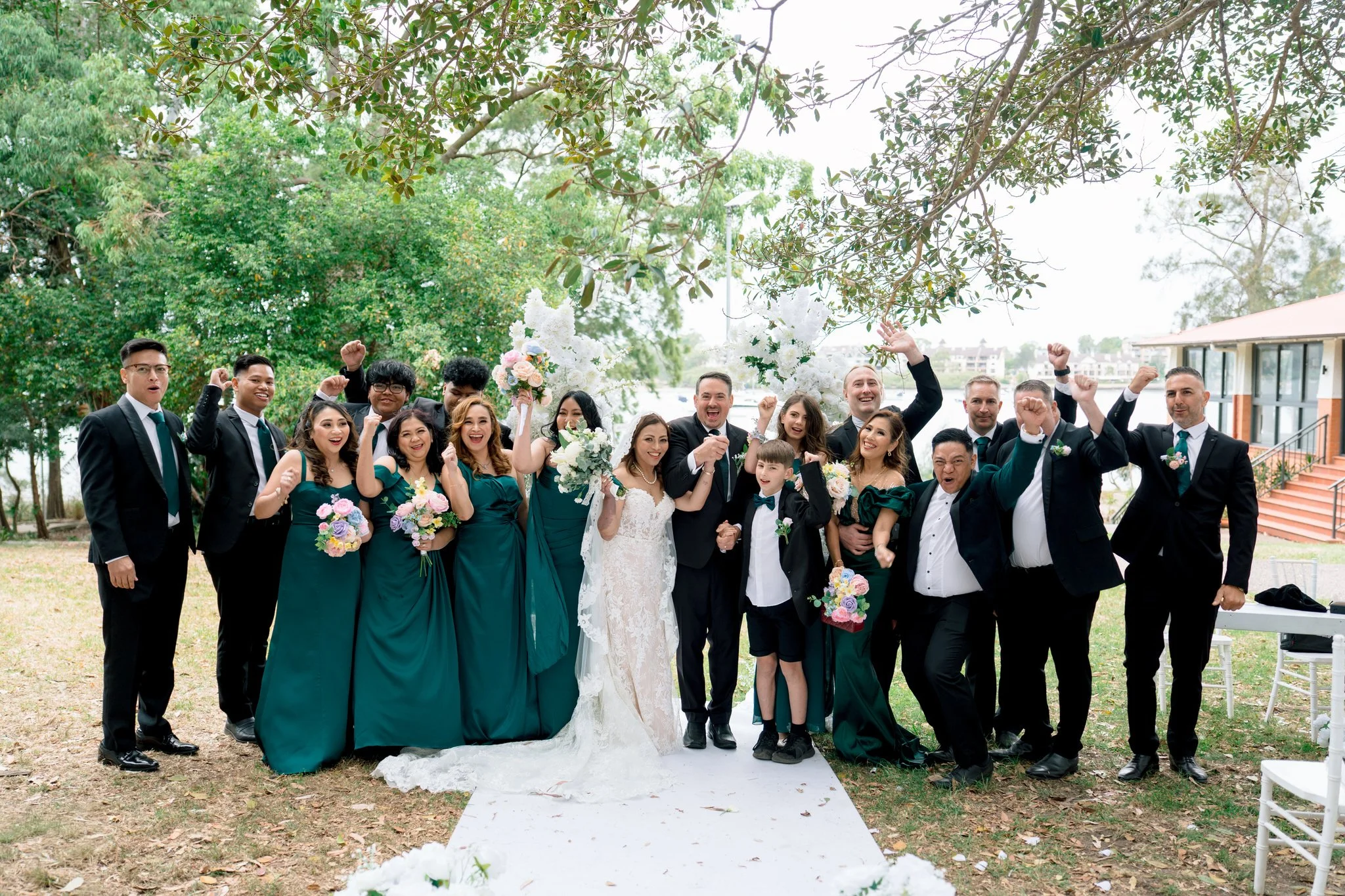 Angelo’s Cabarita wedding group photo