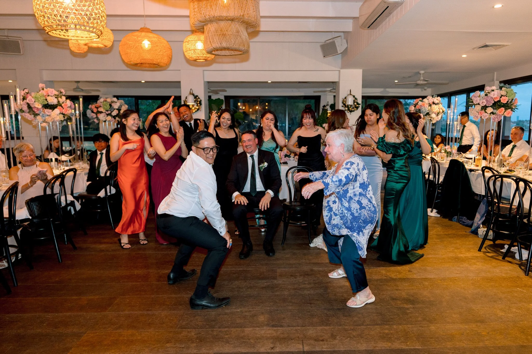 Angelo’s Cabarita wedding group photo