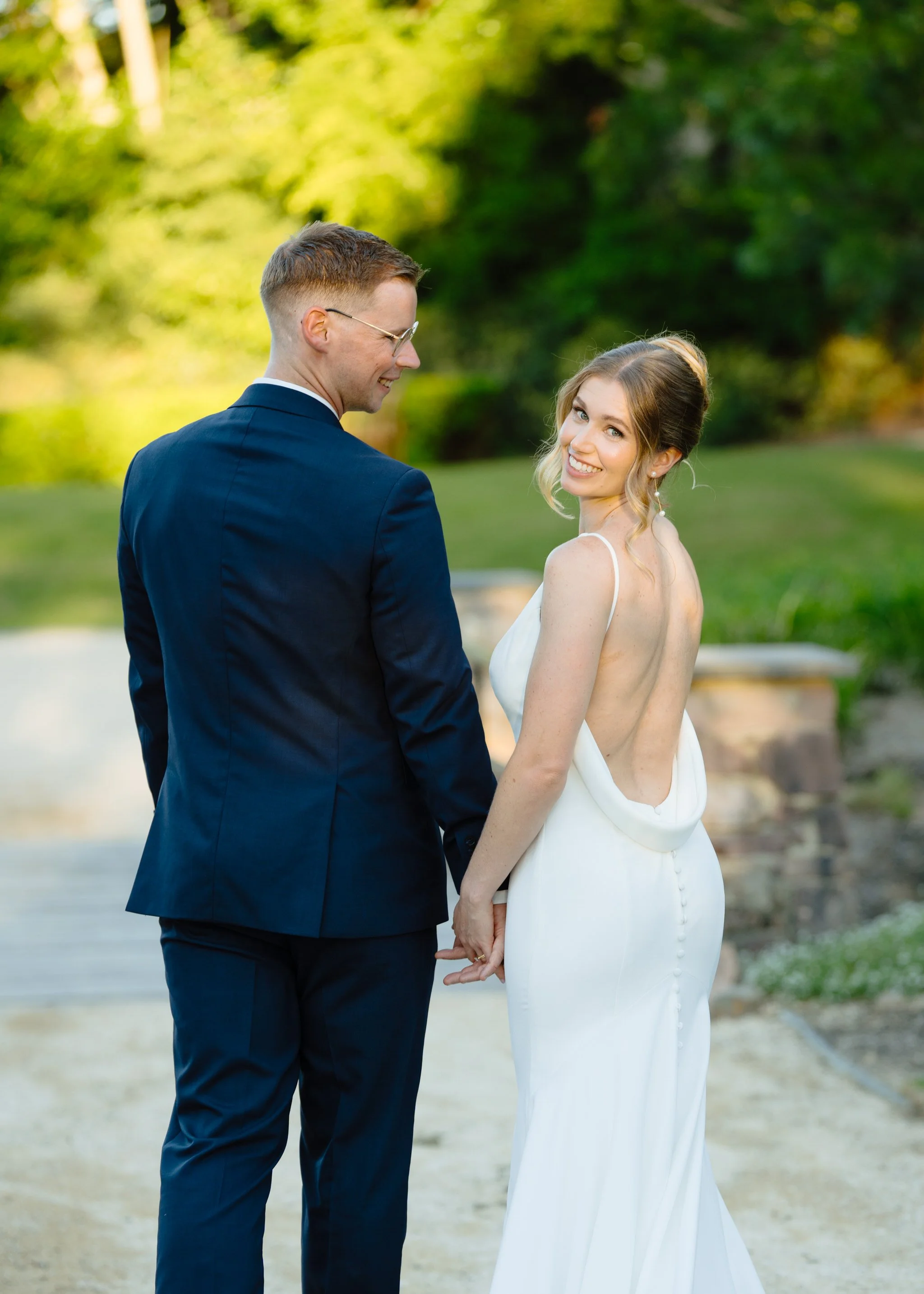 Couple portrait holding hands Hunter Valley Gardens
