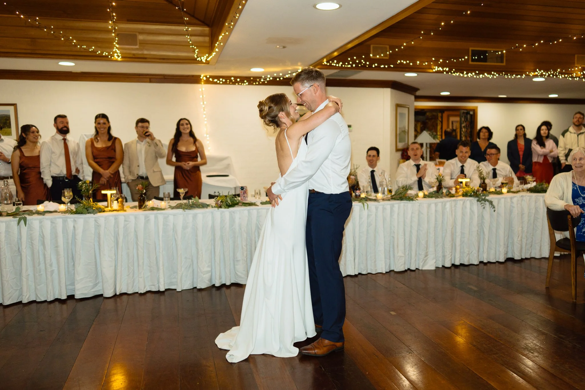 First dance Hunter Valley Gardens wedding reception