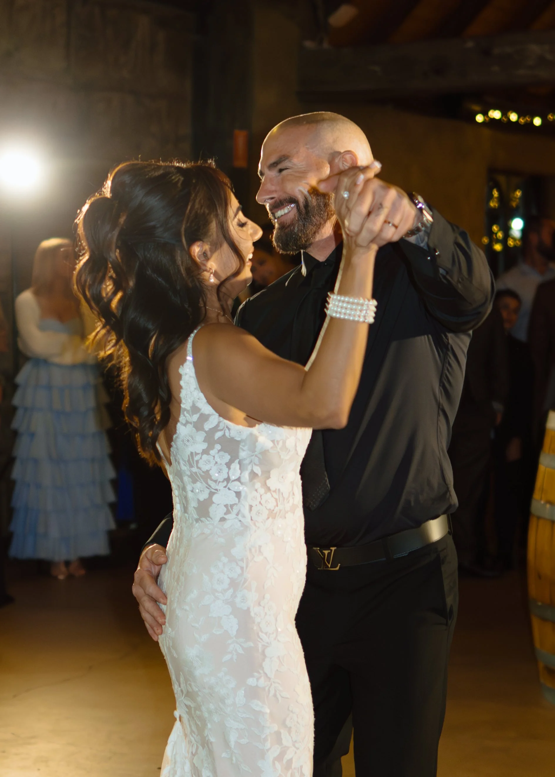 peppers-creek-first-dance-closeup