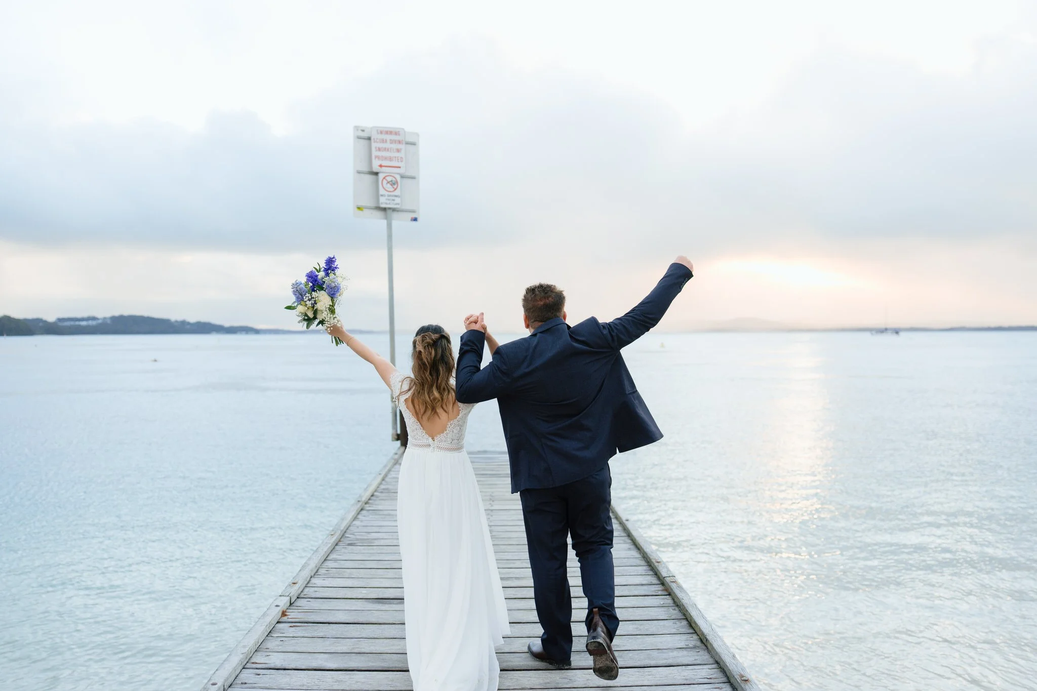 nelson-bay-little-beach-jetty-post-wedding-13.jpg
